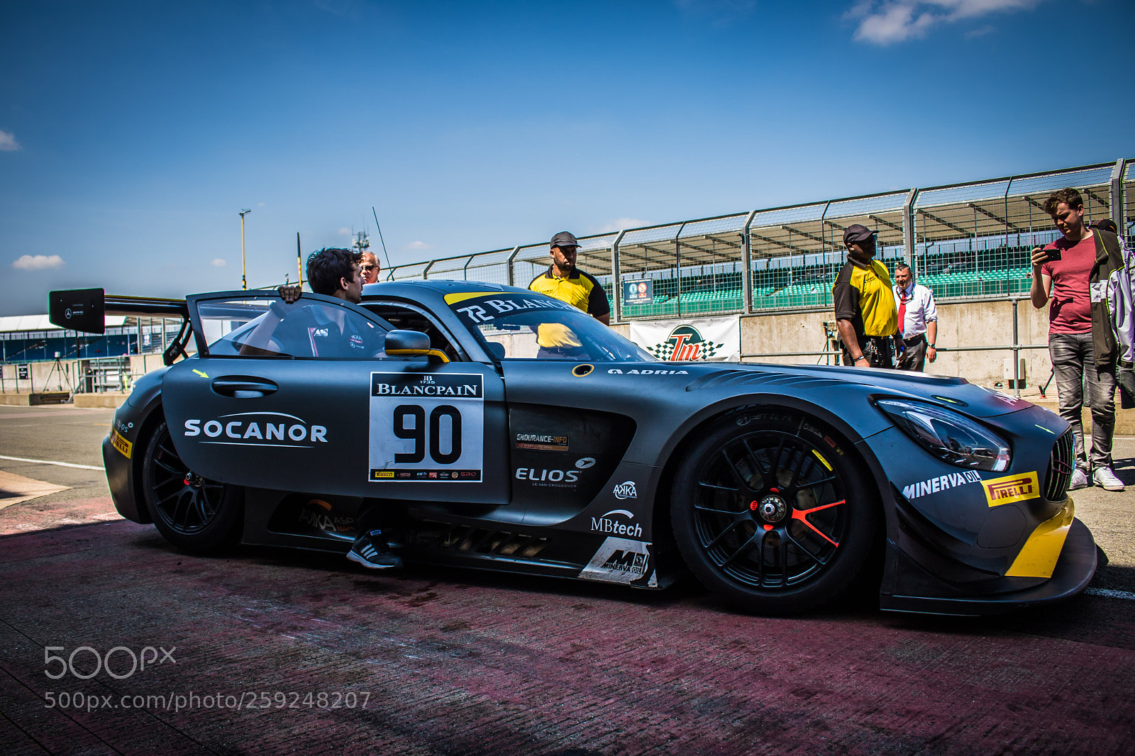 Canon EOS 750D (EOS Rebel T6i / EOS Kiss X8i) sample photo. Mercedes-amg gt3 photography