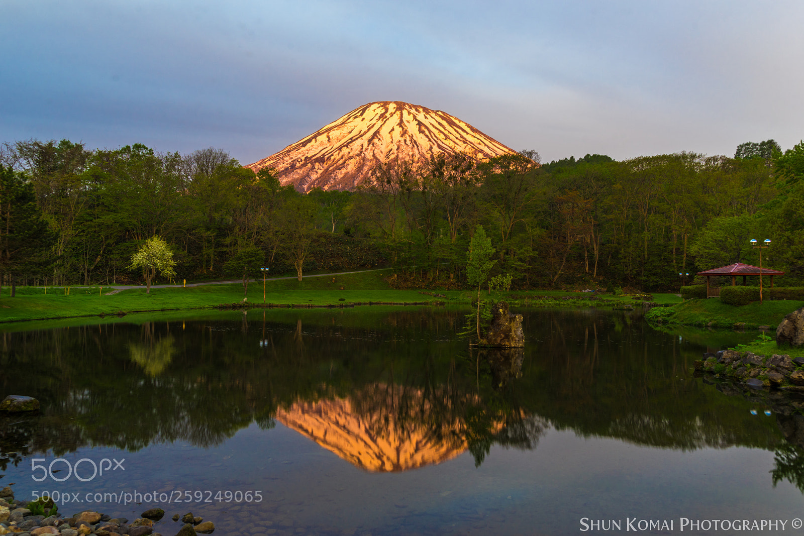 Sony a7 sample photo. Mt. yotei photography