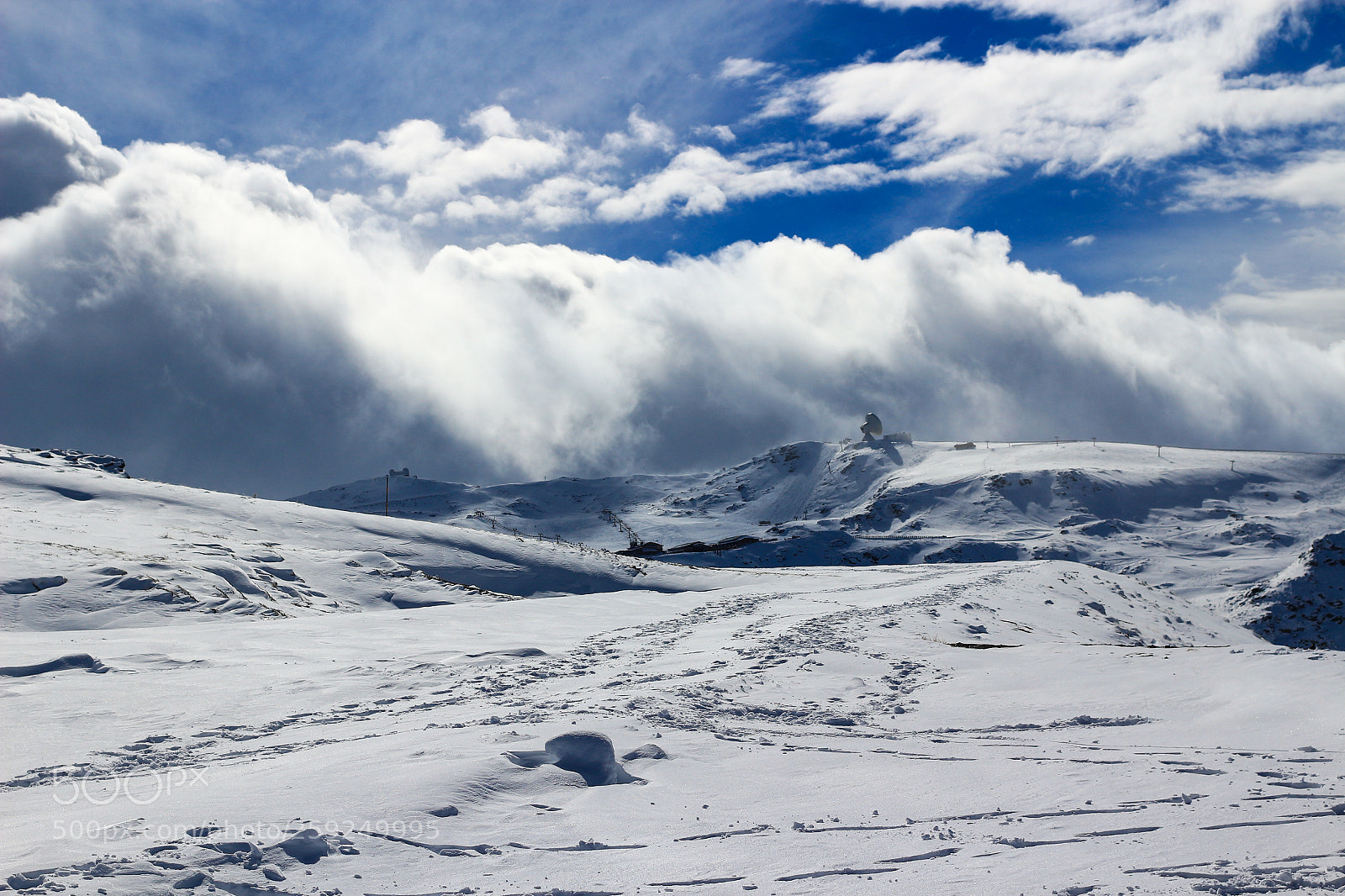 Canon EOS 100D (EOS Rebel SL1 / EOS Kiss X7) sample photo. Snowy mountains in spain photography
