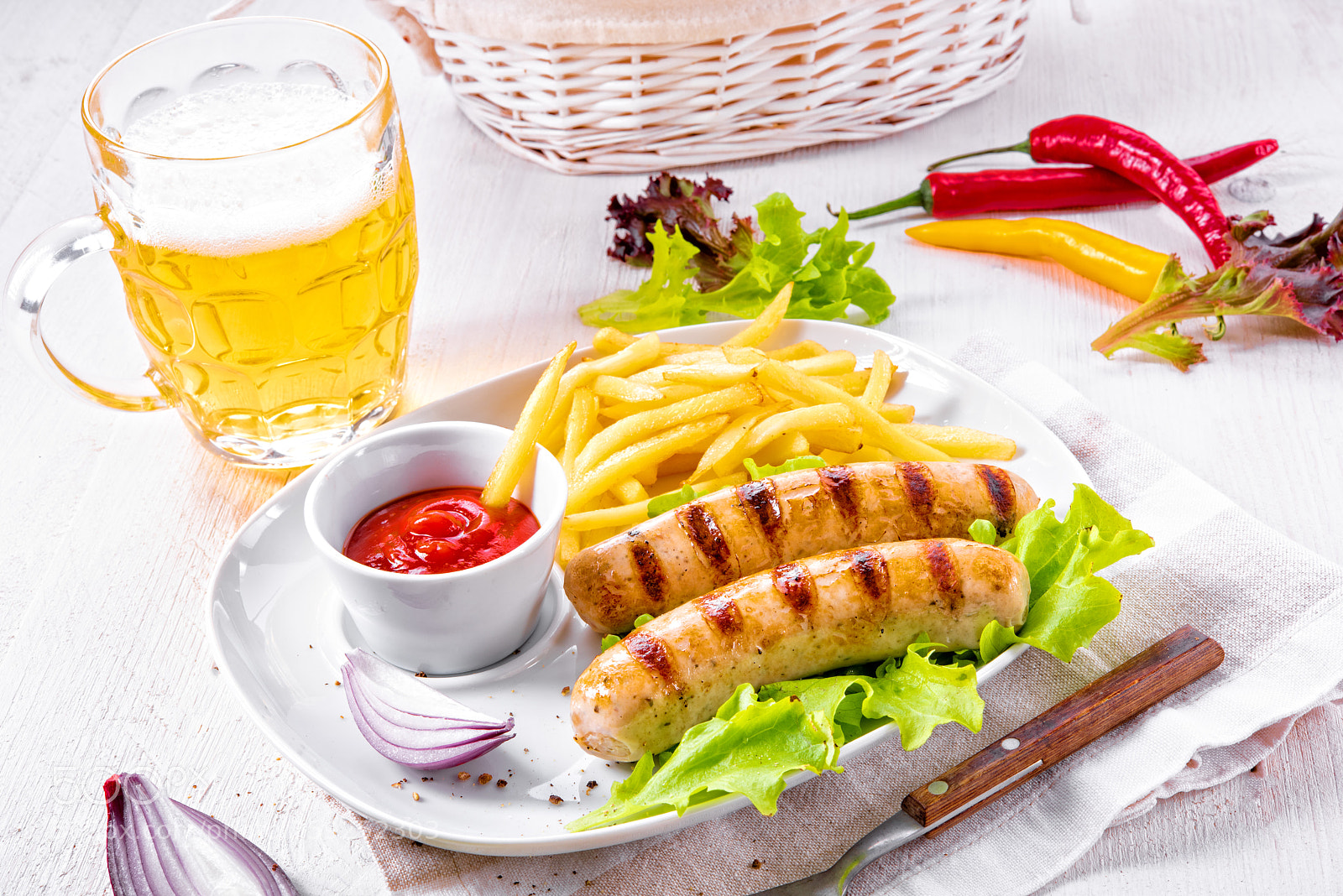 Nikon D810 sample photo. Grilled bratwurst with chips photography