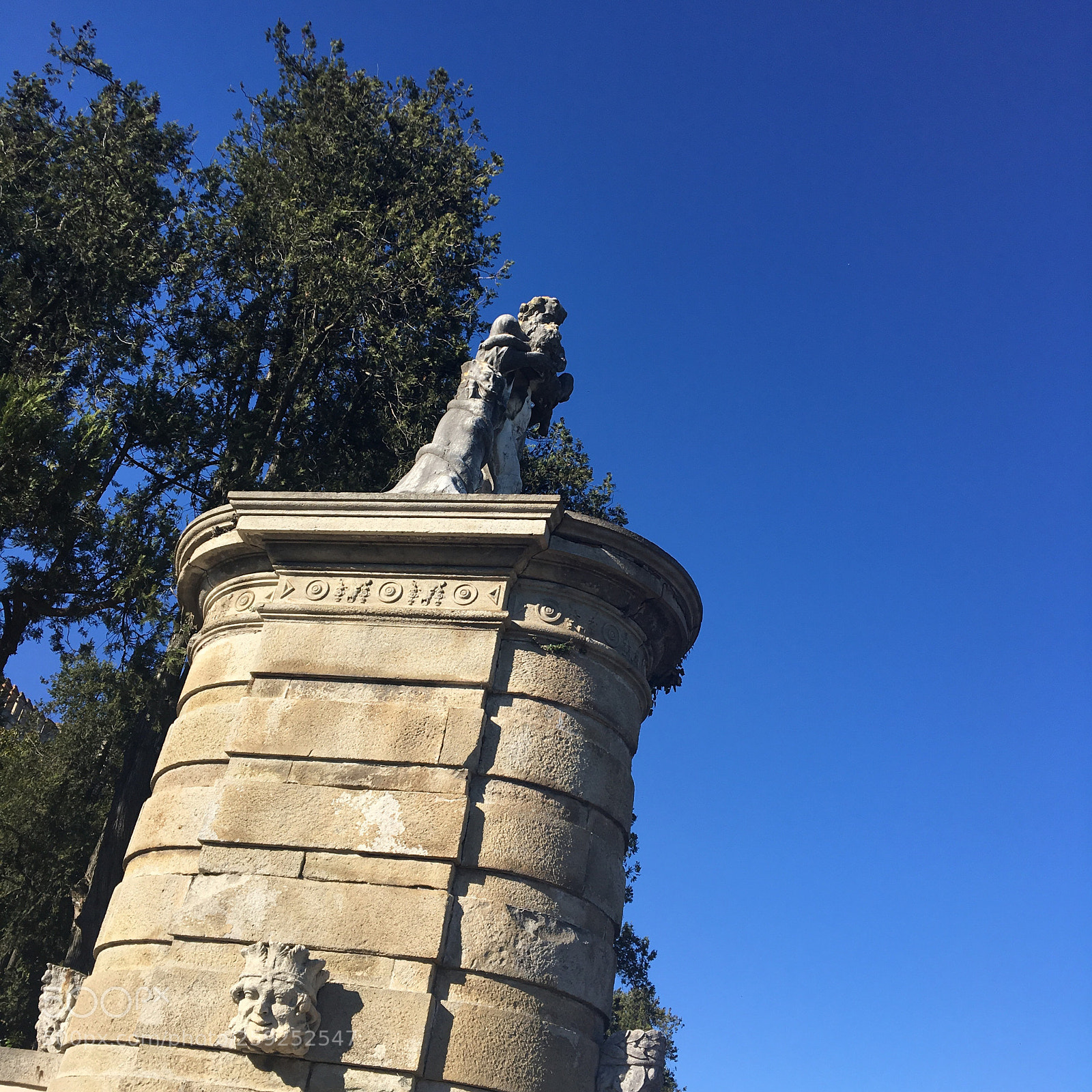 Apple iPhone 6s sample photo. Statue of catajo photography