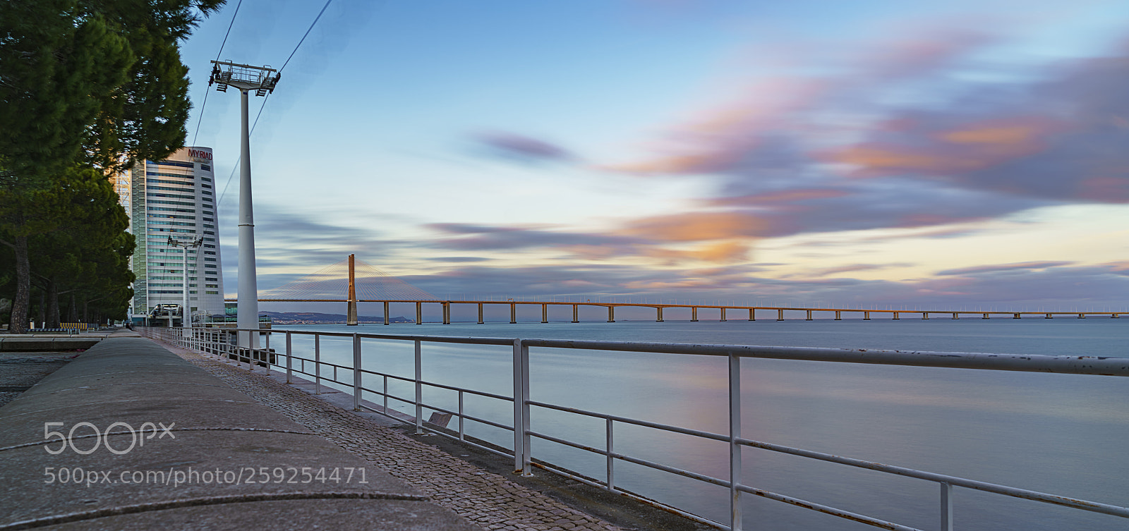Sony a7R II sample photo. Vasco da gama bridge photography