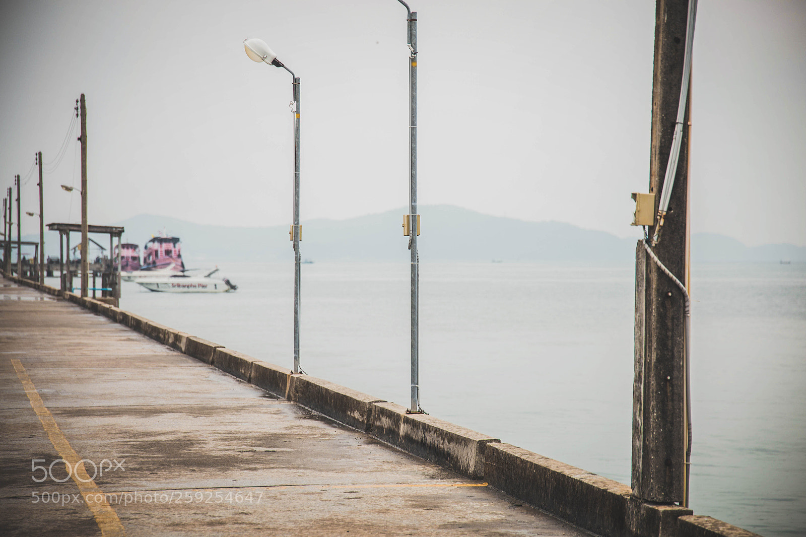 Canon EOS 6D sample photo. Misty morning photography
