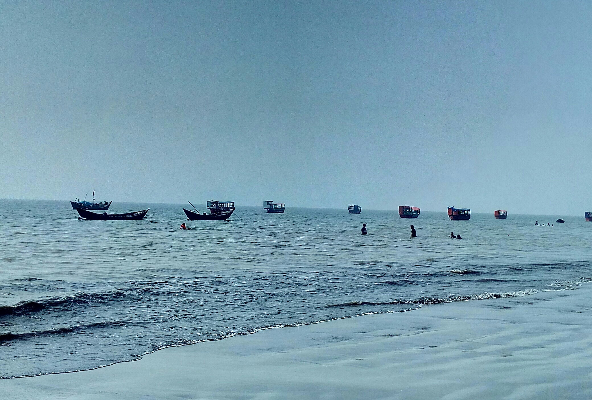 Symphony R100 sample photo. Ocean of noon photography