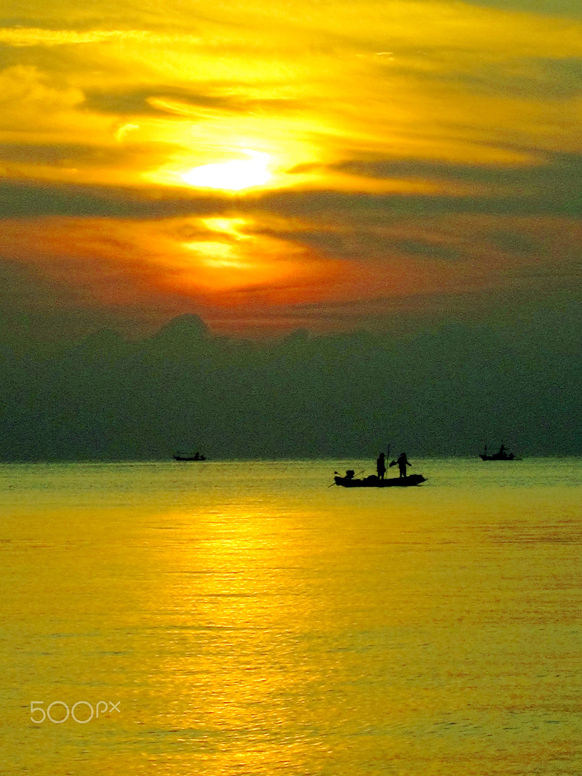 Canon PowerShot ELPH 100 HS (IXUS 115 HS / IXY 210F) sample photo. Gulf of thailand photography