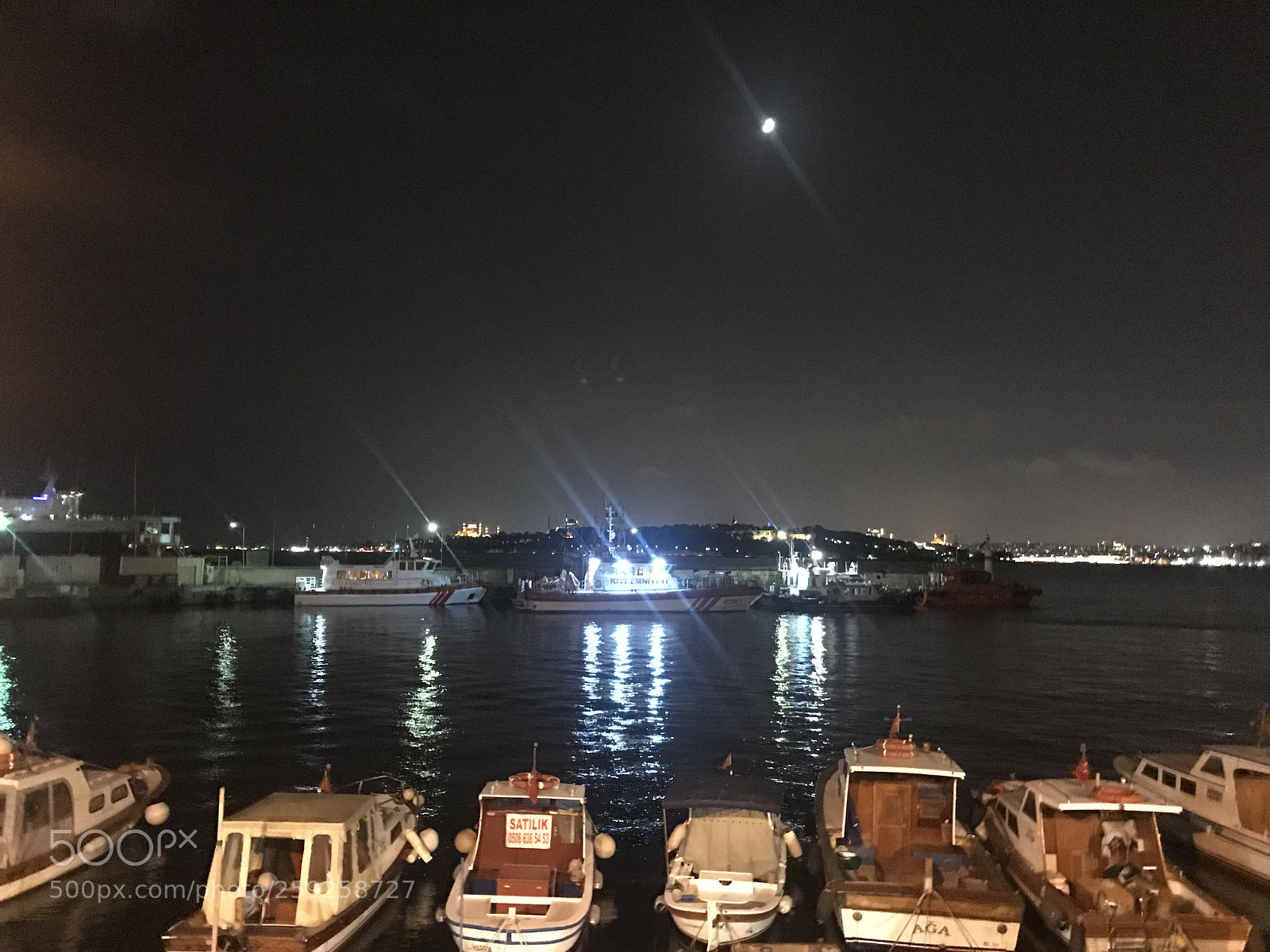 Apple iPhone 7 Plus sample photo. Night under moonlight... photography