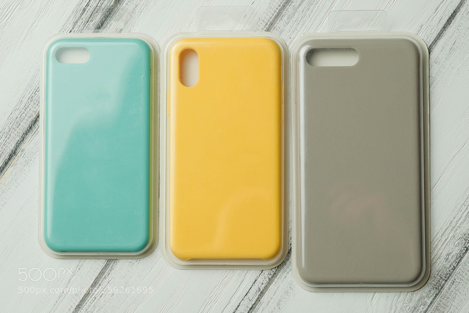 Fujifilm X-T2 sample photo. Different color phone cases photography