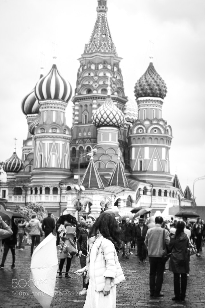 Canon EOS 600D (Rebel EOS T3i / EOS Kiss X5) sample photo. St basil's church and photography