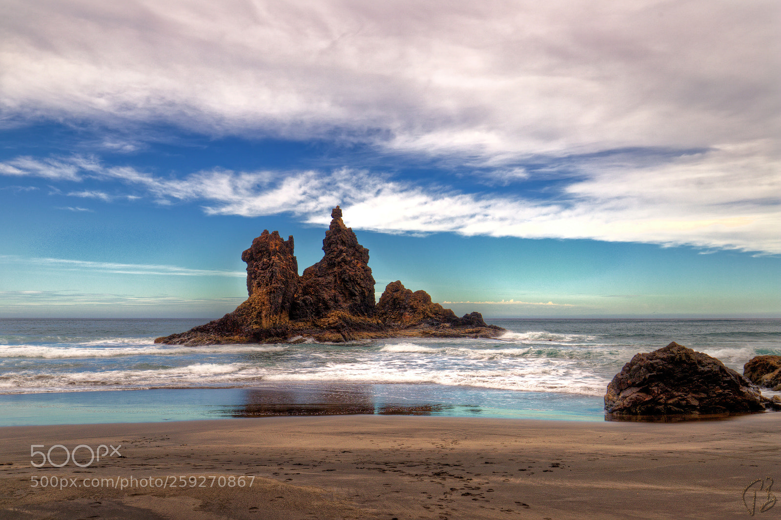 Canon EOS 6D Mark II sample photo. Sky, sea, rock photography