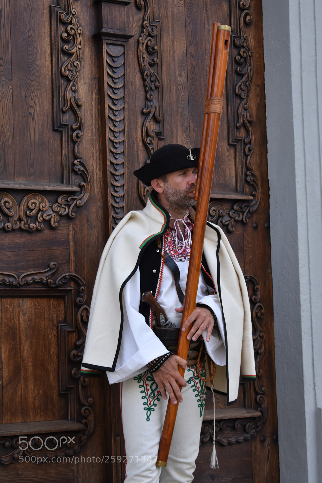 Nikon D3400 sample photo. Old traditional costume photography