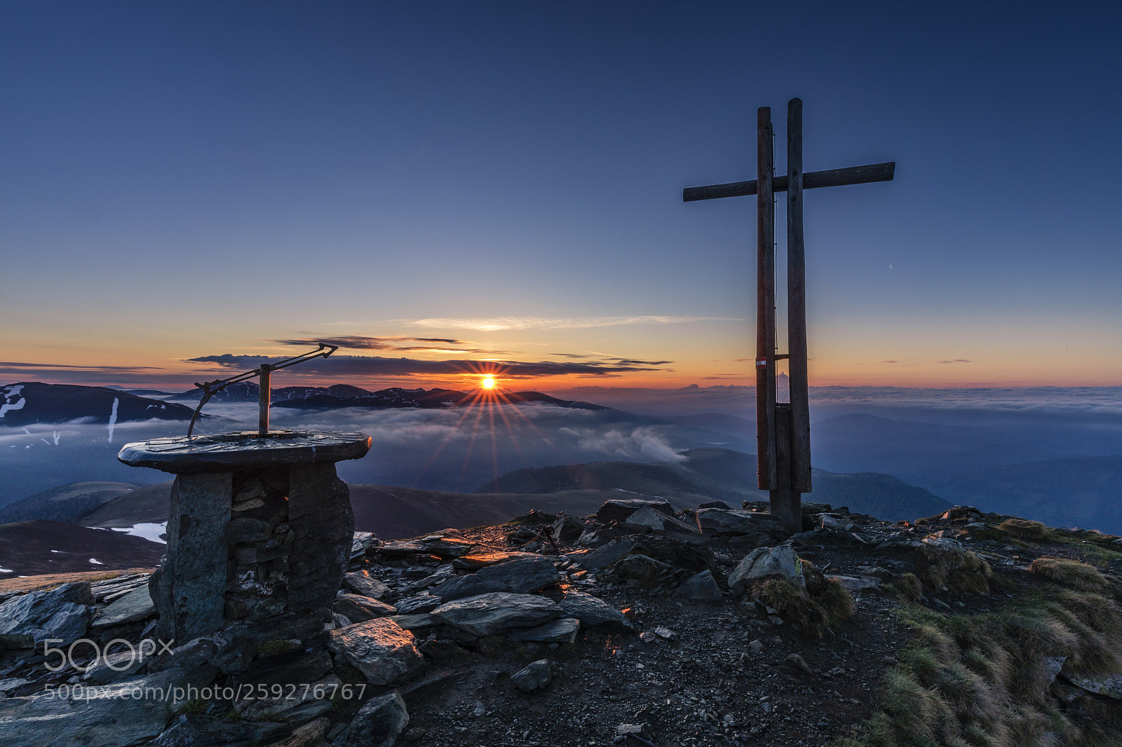 Canon EOS 5D Mark IV sample photo. Sunrise on falkert photography