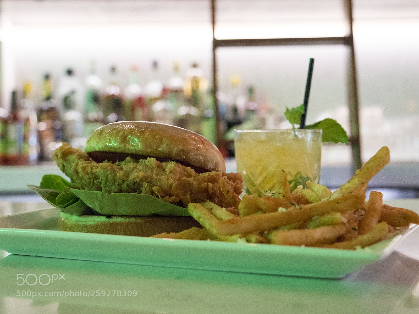Panasonic Lumix DC-GH5 sample photo. Chicken sandwich at the photography