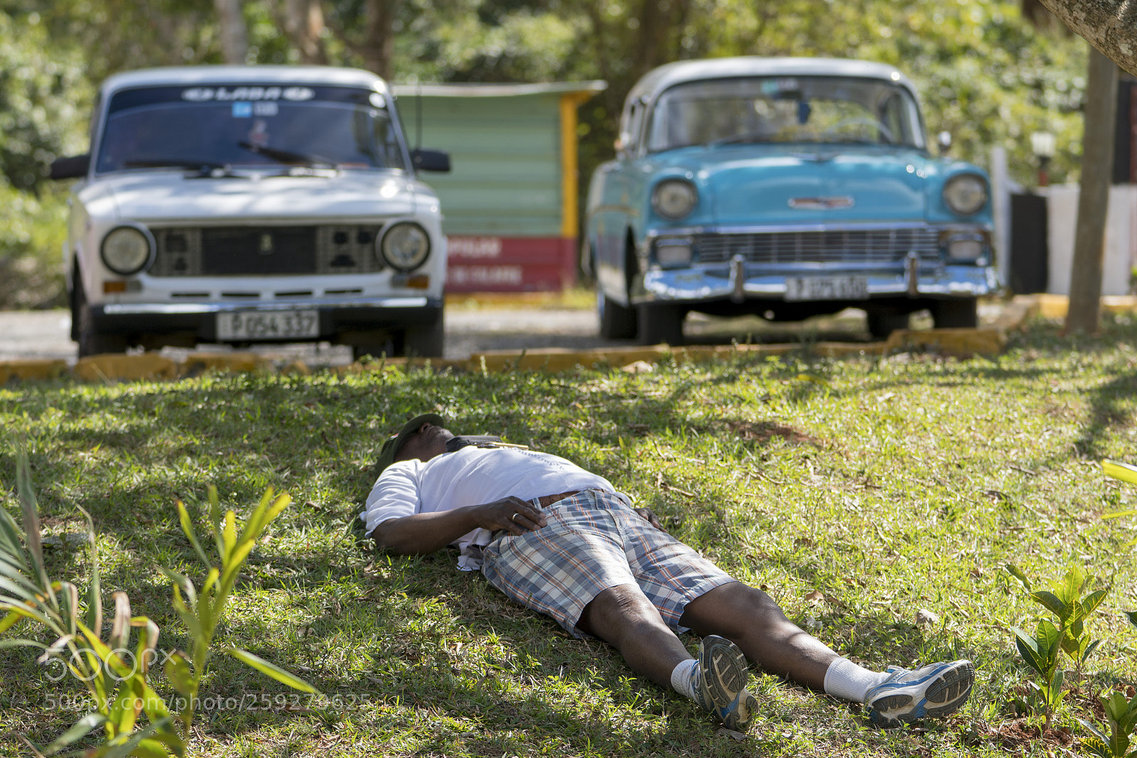 Sony a6500 sample photo. Cuban break photography
