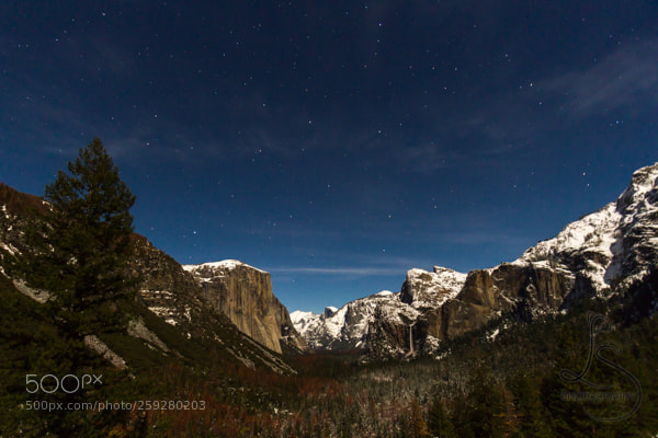 Canon EOS 7D sample photo. Valley moonscape photography