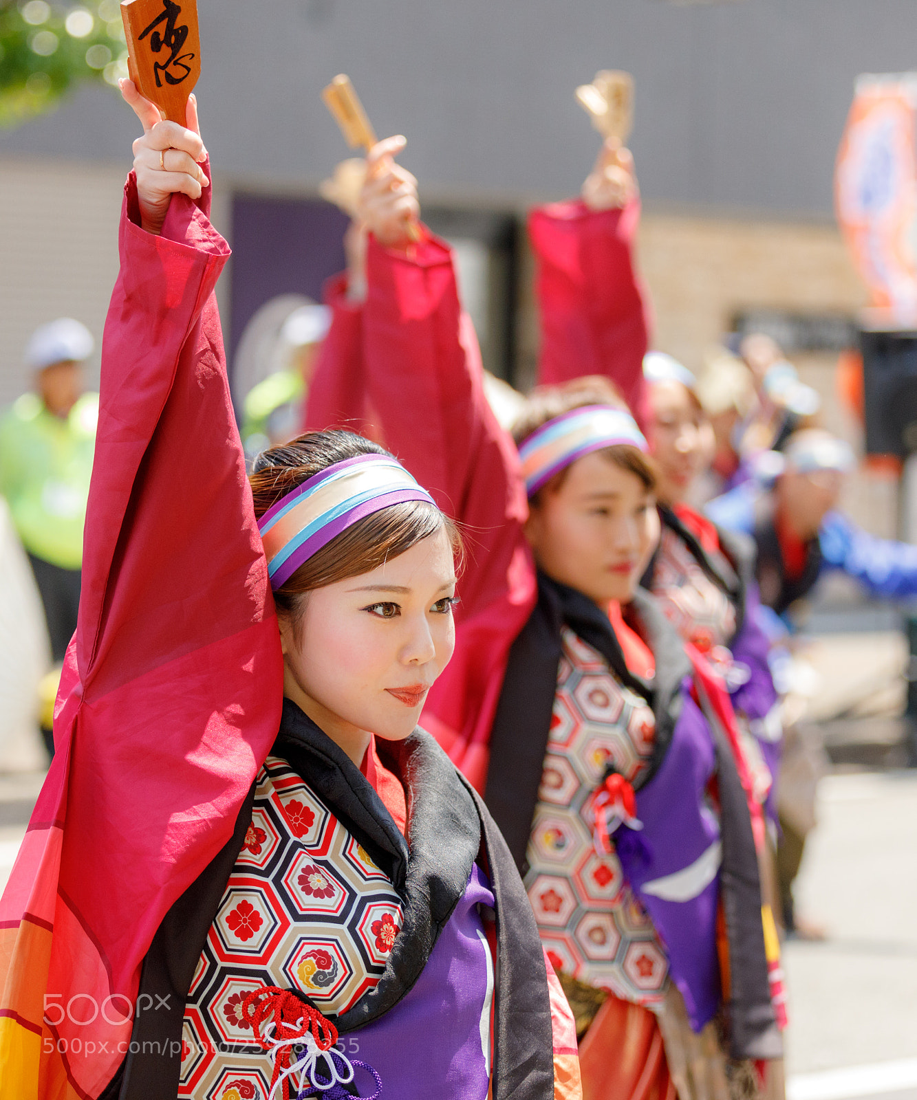 Canon EOS 5D Mark IV sample photo. Yosakoi dancers photography