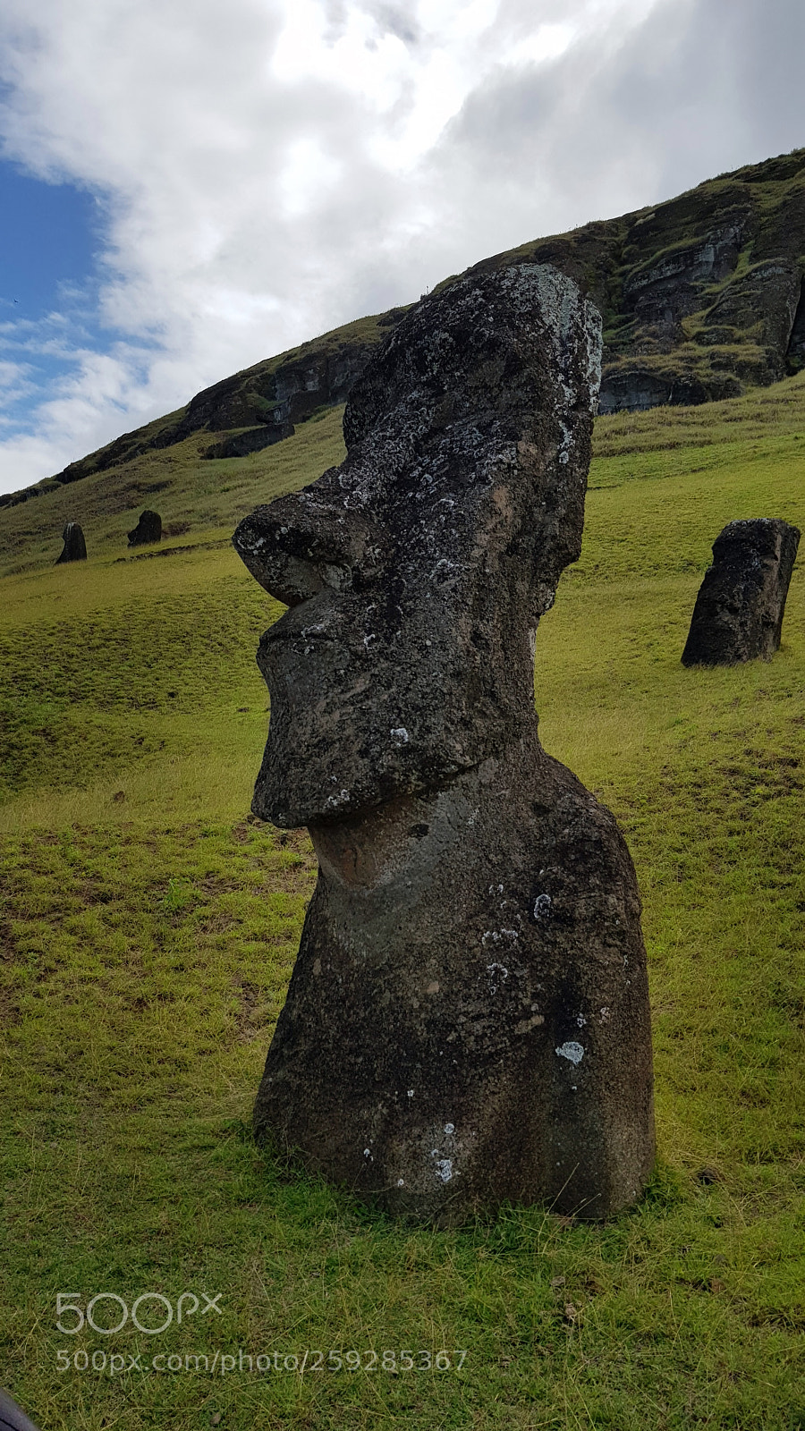 Samsung Galaxy S8+ sample photo. Easter island moai photography