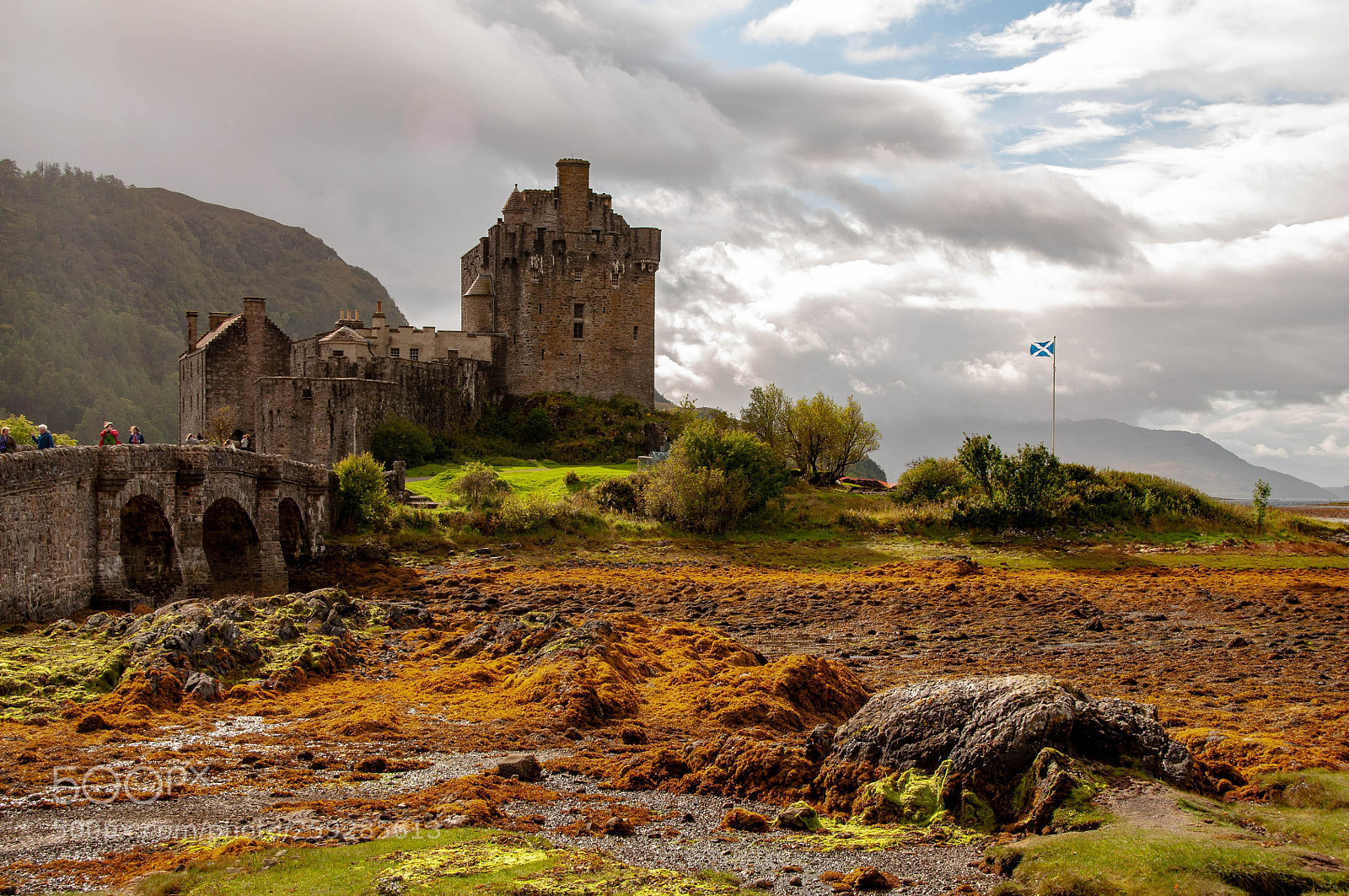 Nikon D90 sample photo. Eilean donan photography