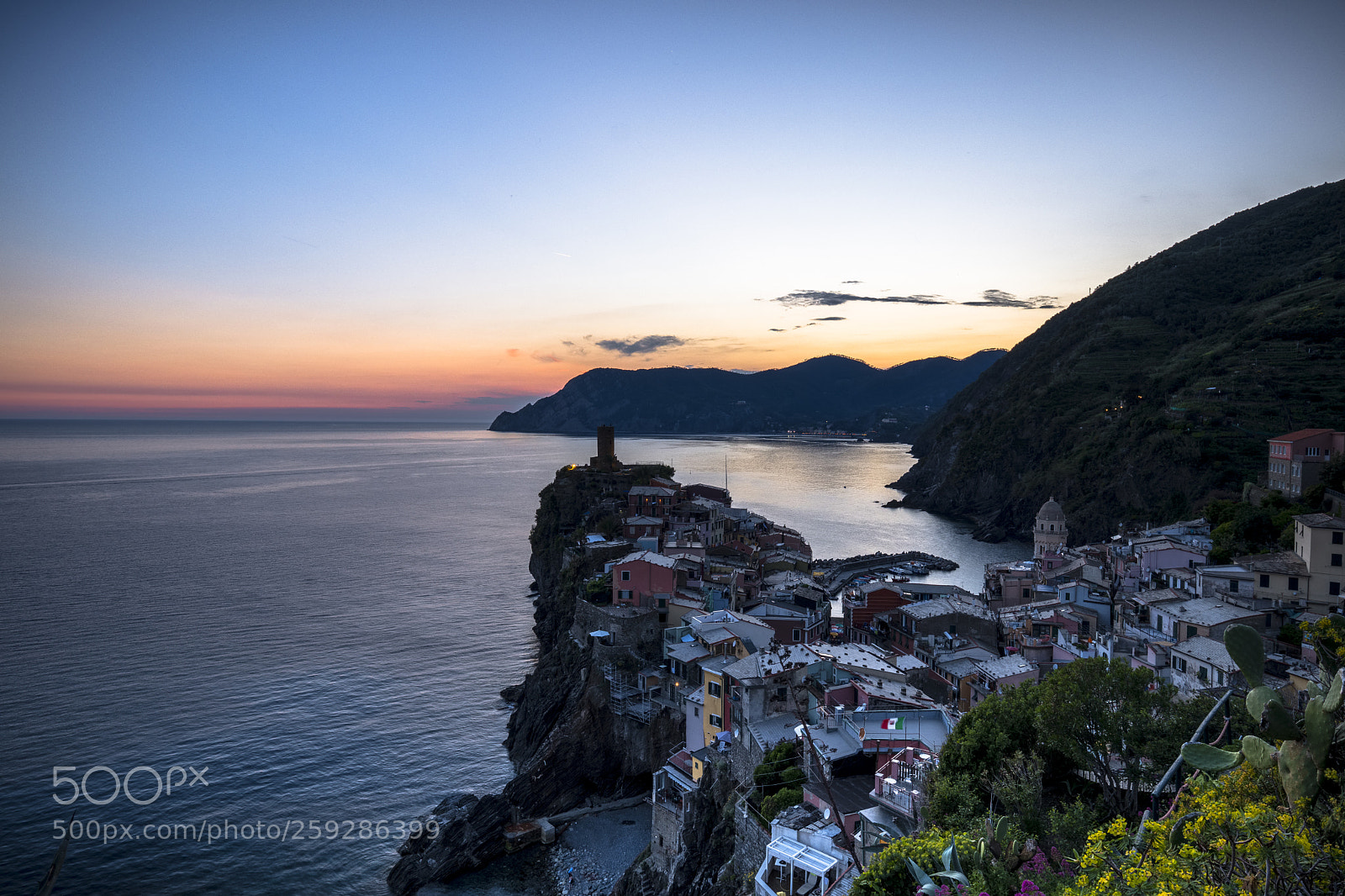 Fujifilm X-T2 sample photo. Vernazza photography
