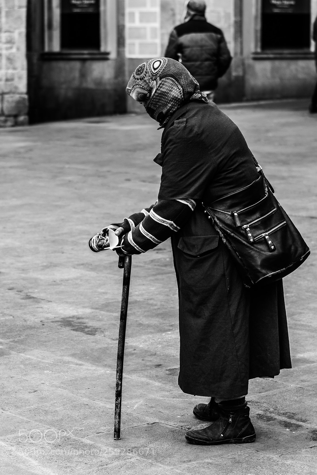 Nikon D5500 sample photo. Old woman photography