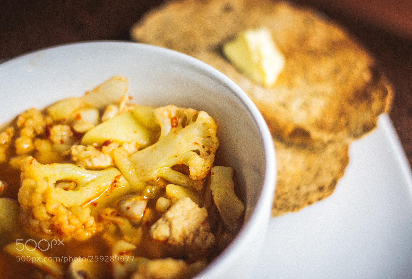 Canon EOS 600D (Rebel EOS T3i / EOS Kiss X5) sample photo. Spicy chicken and vegetable photography