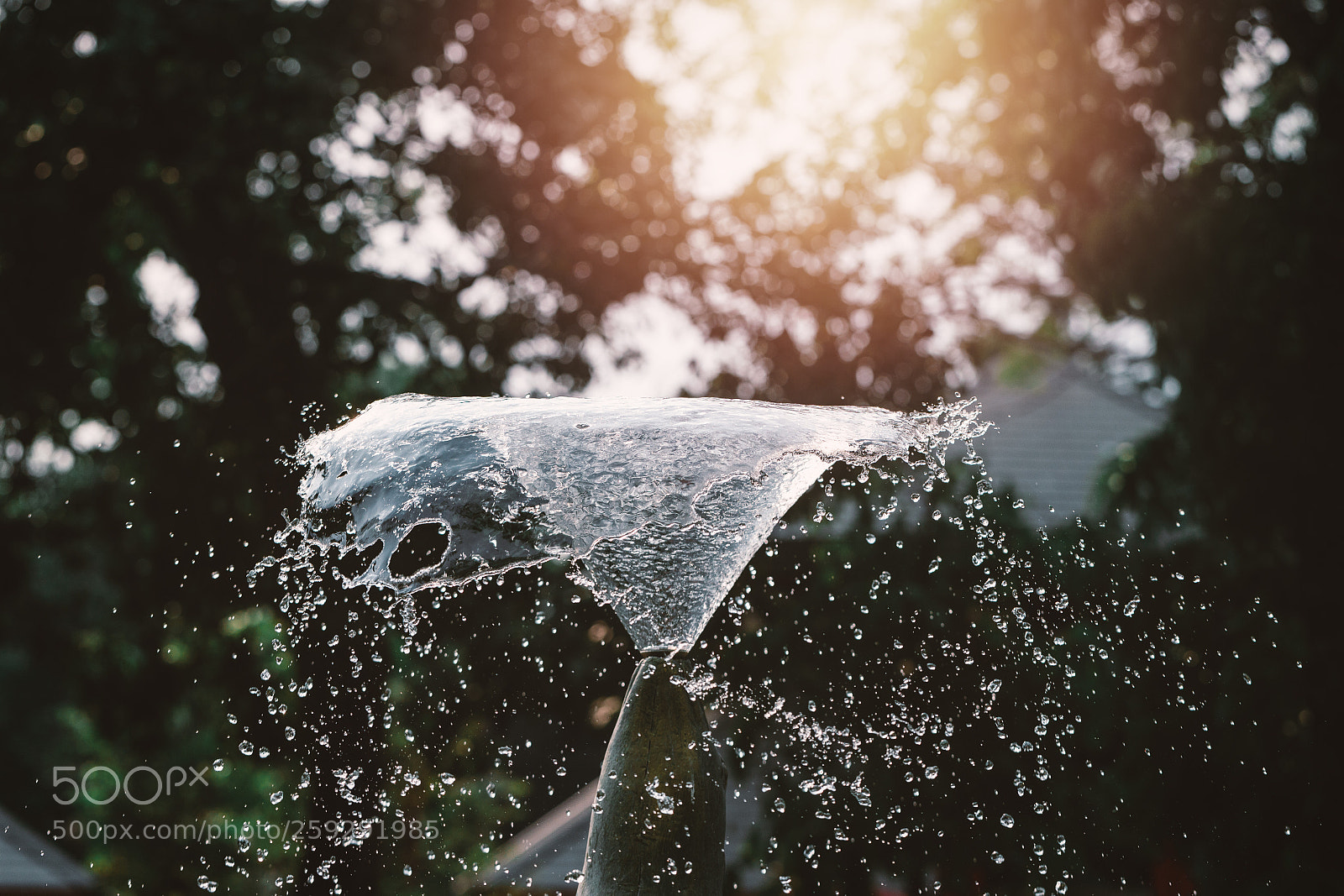 Canon EOS 6D sample photo. Fountain and splashing water photography