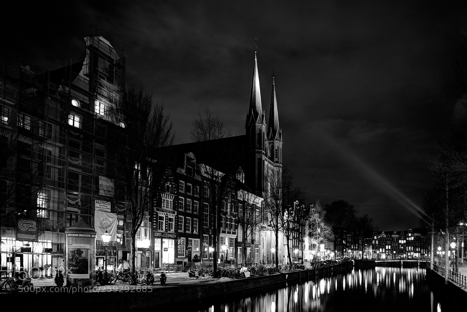 Nikon D610 sample photo. Spotlight church photography