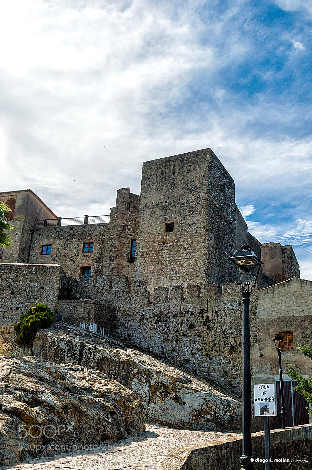 Nikon D3200 sample photo. El castillo photography