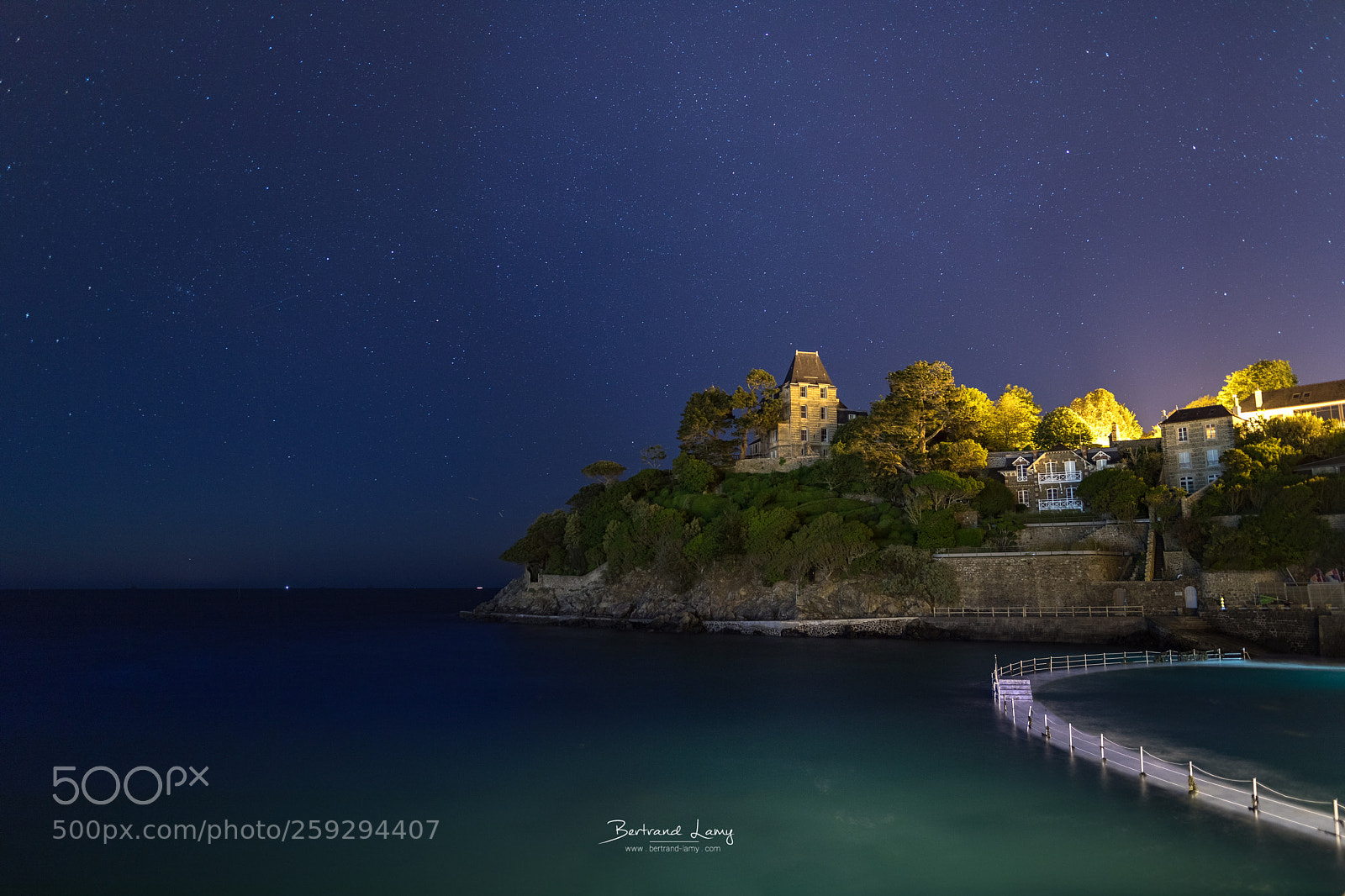 Canon EOS 5D Mark IV sample photo. Piscine de dinard photography