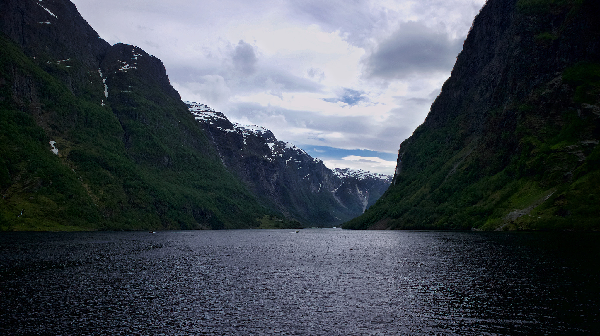 Canon EOS M10 sample photo. Sognefjorden photography