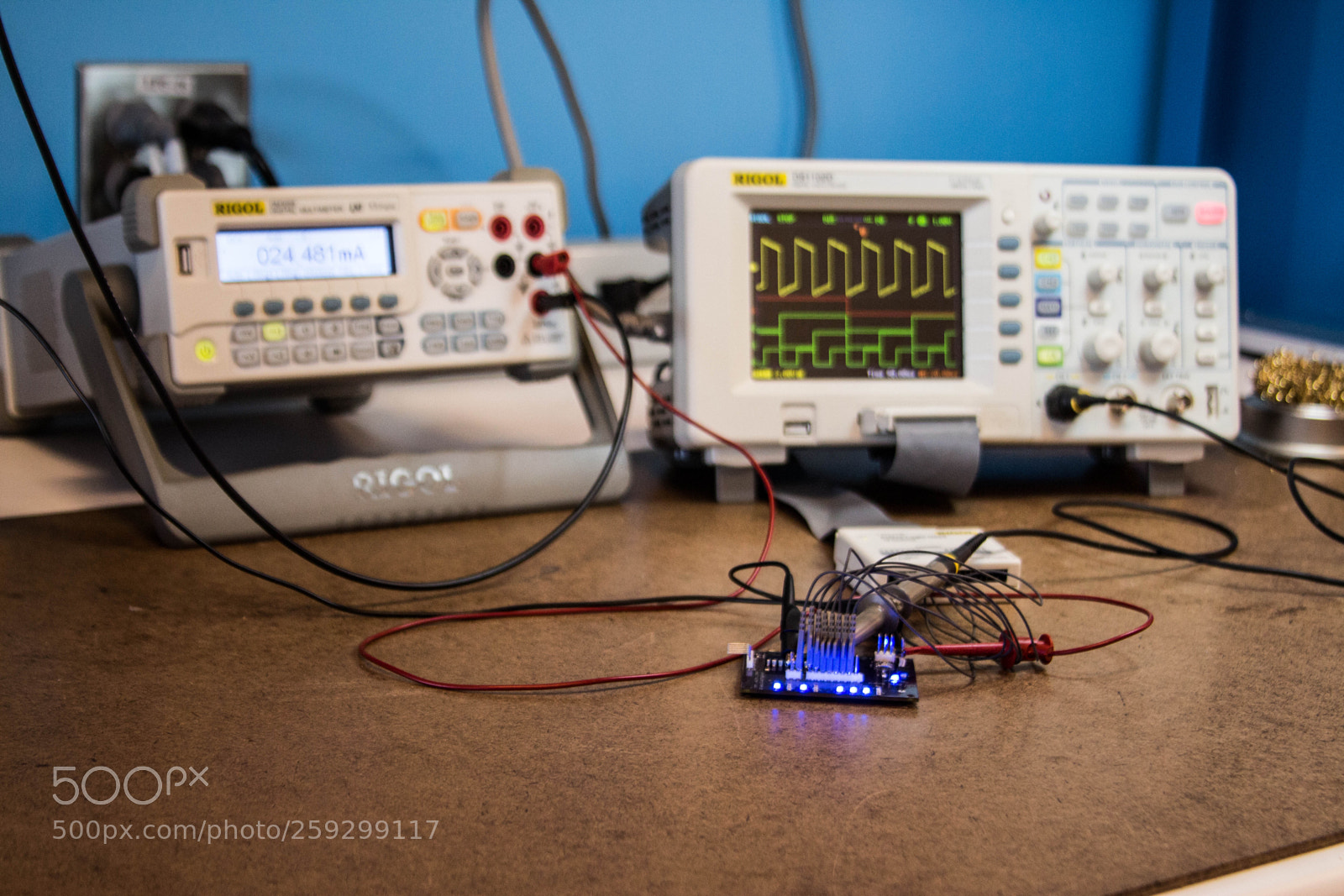 Canon EOS 700D (EOS Rebel T5i / EOS Kiss X7i) sample photo. Demo board,scope, multimeter photography