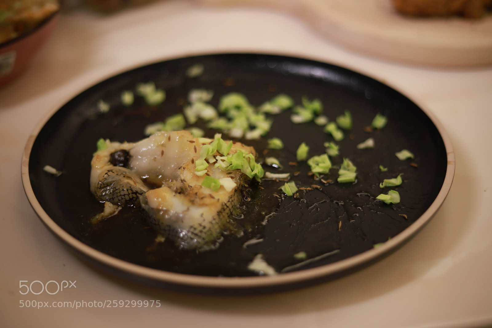 Canon EOS 6D Mark II sample photo. A friend comes home photography