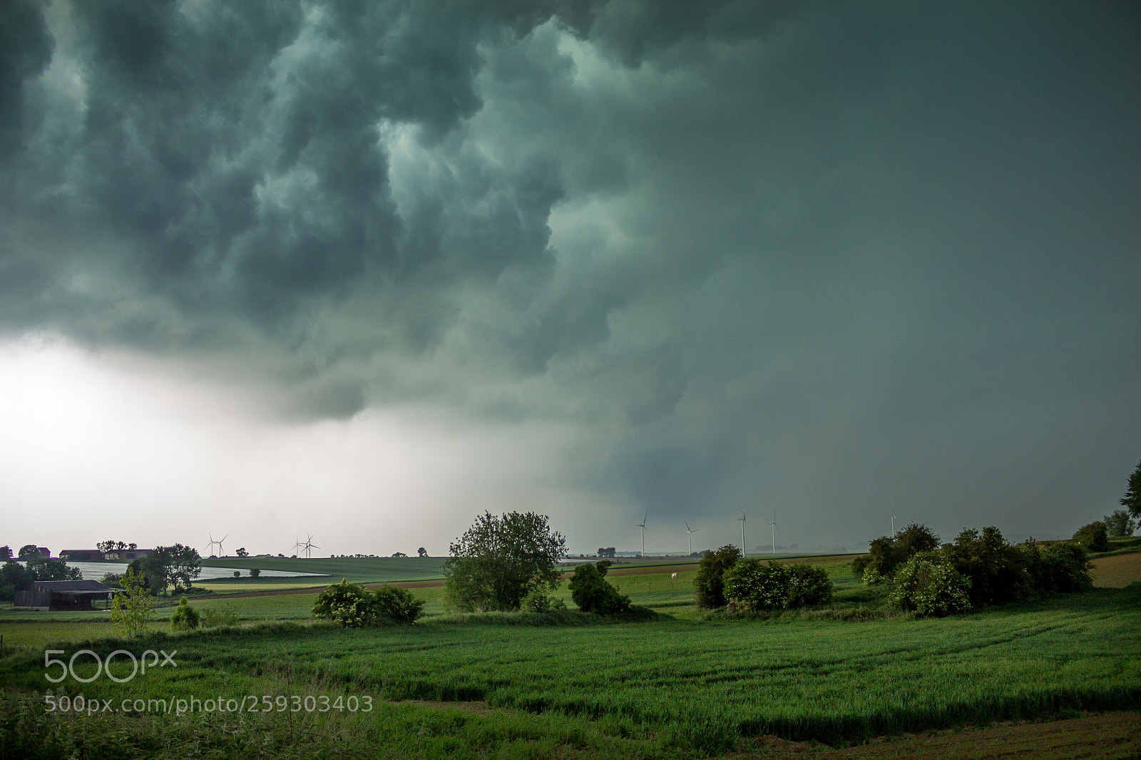 Canon EOS 1100D (EOS Rebel T3 / EOS Kiss X50) sample photo. Orage dans le sud photography