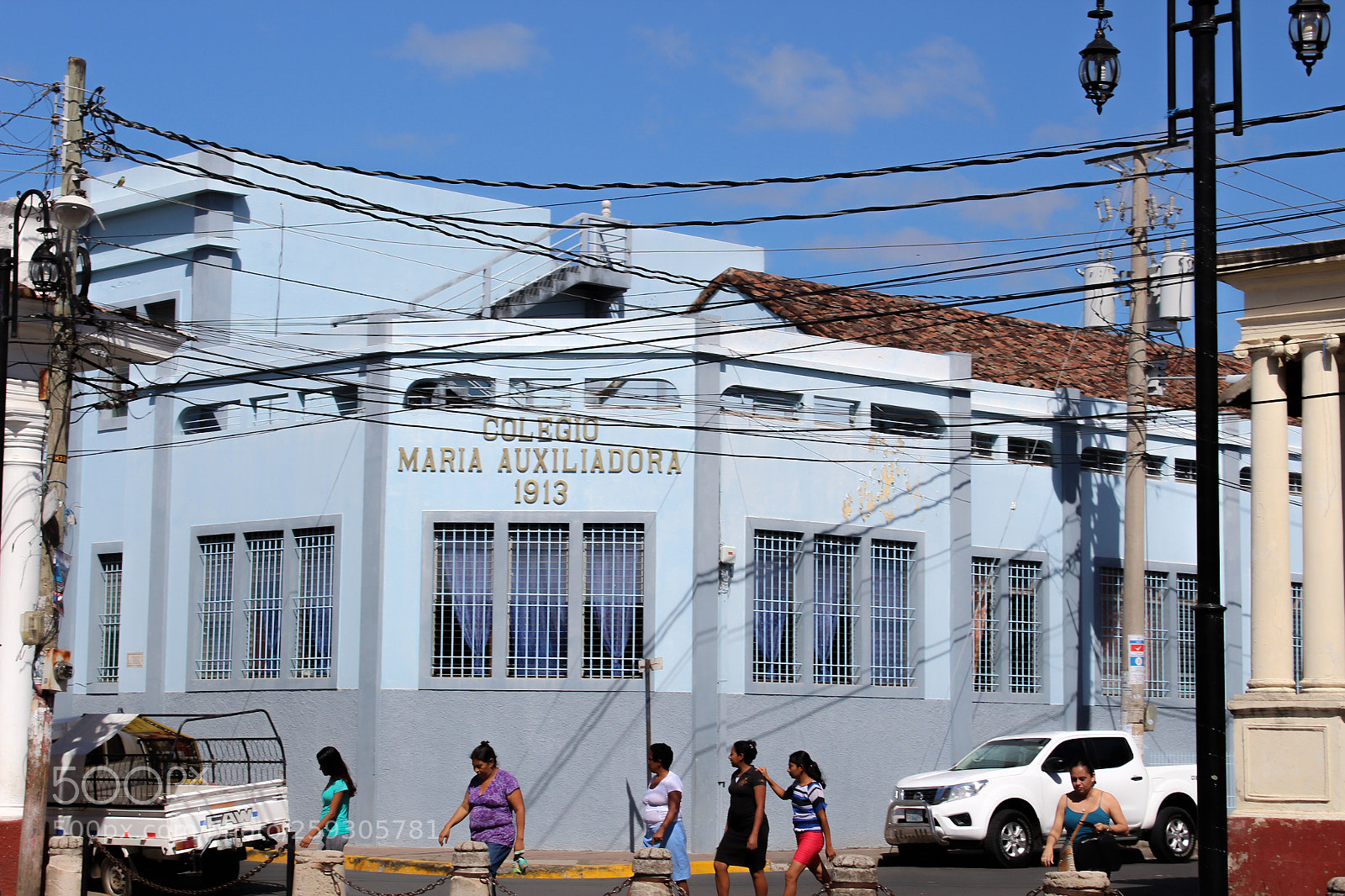 Canon EOS 1200D (EOS Rebel T5 / EOS Kiss X70 / EOS Hi) sample photo. Colegio maría auxiliadora photography