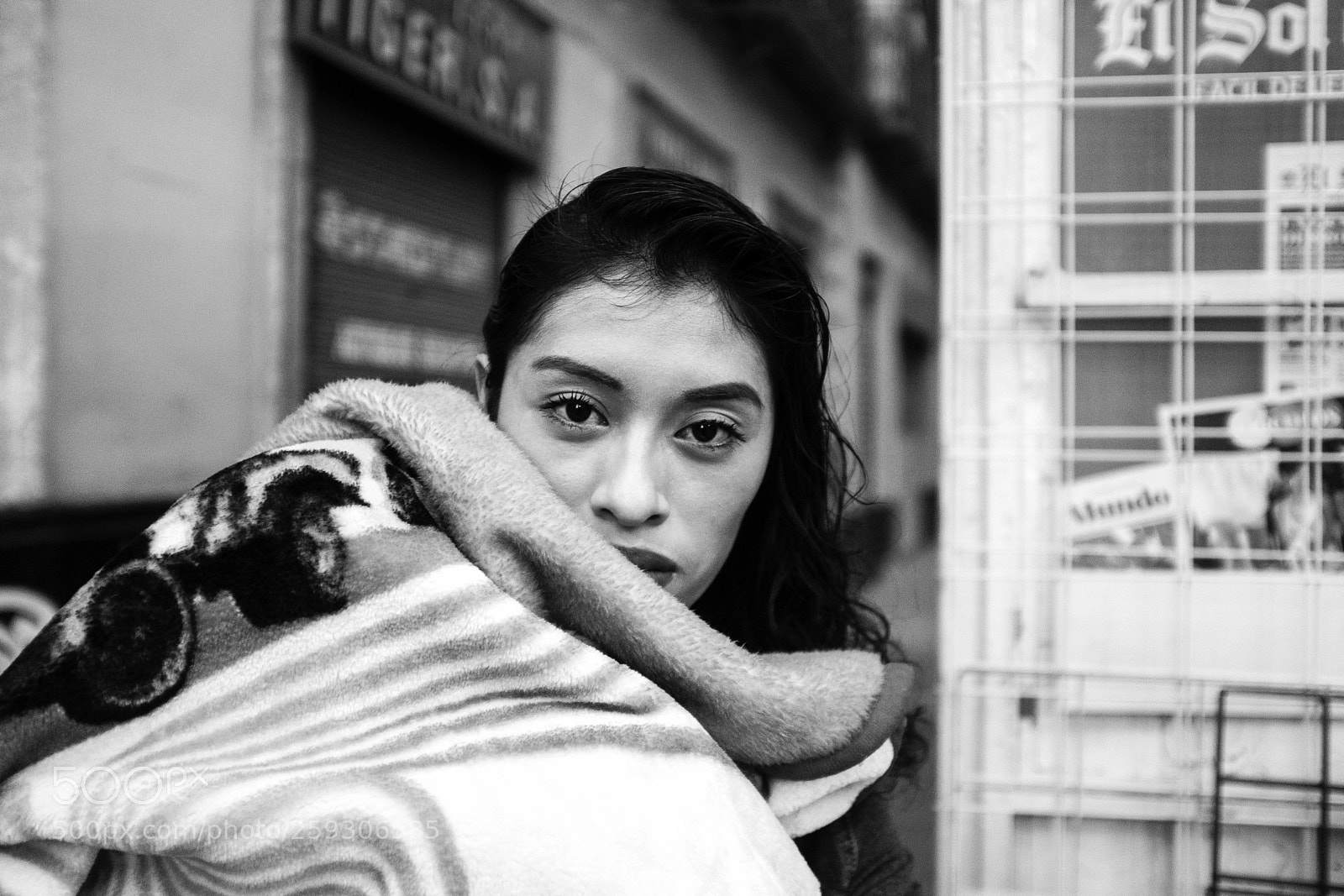 Fujifilm X100F sample photo. A black and white photography