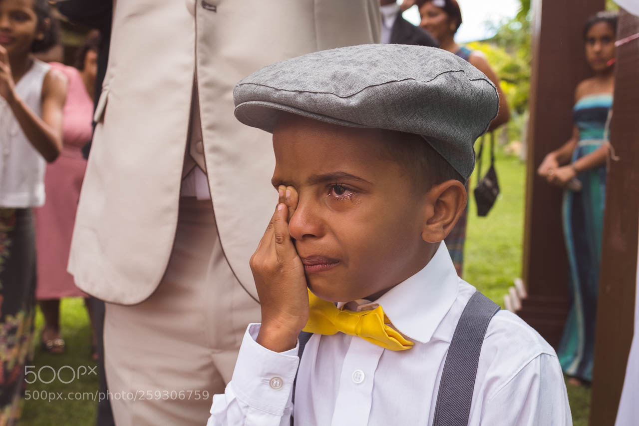 Canon EOS 60D sample photo. The pageboy cry! photography