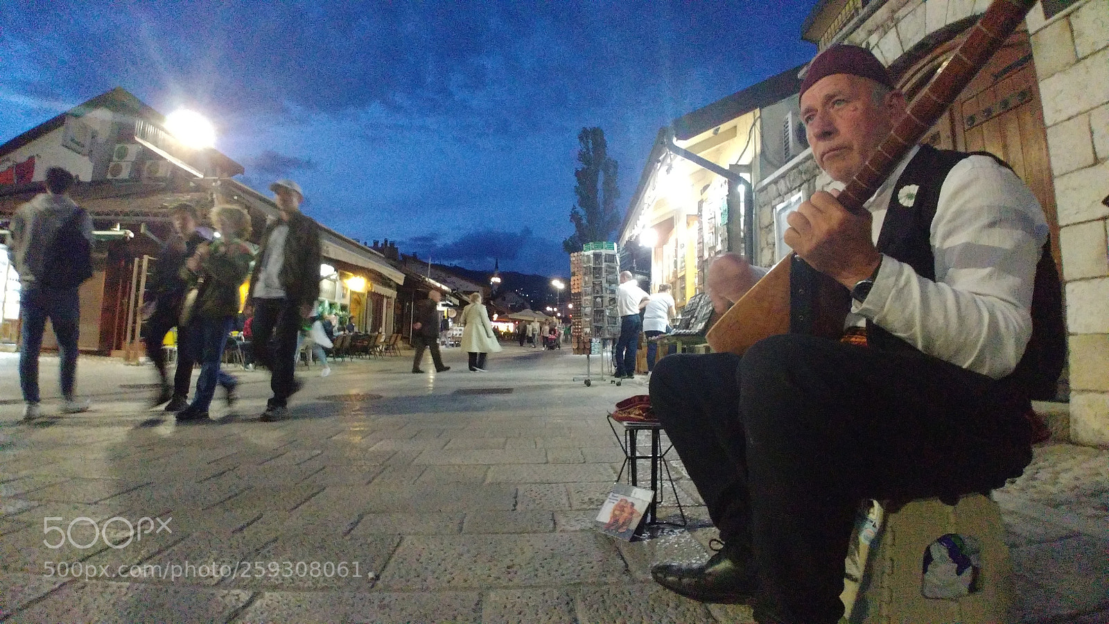 LG G6 sample photo. Old town - place photography