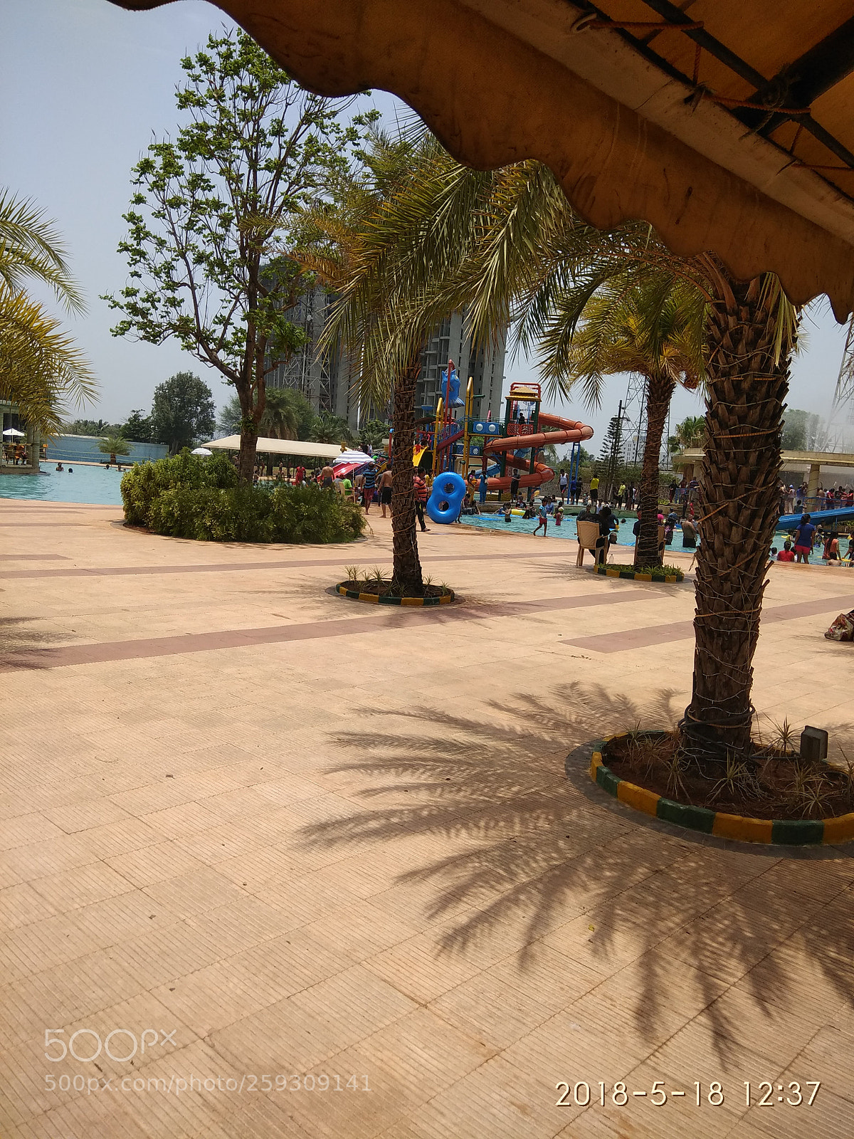 Xiaomi Redmi Note 4 sample photo. Pool photography