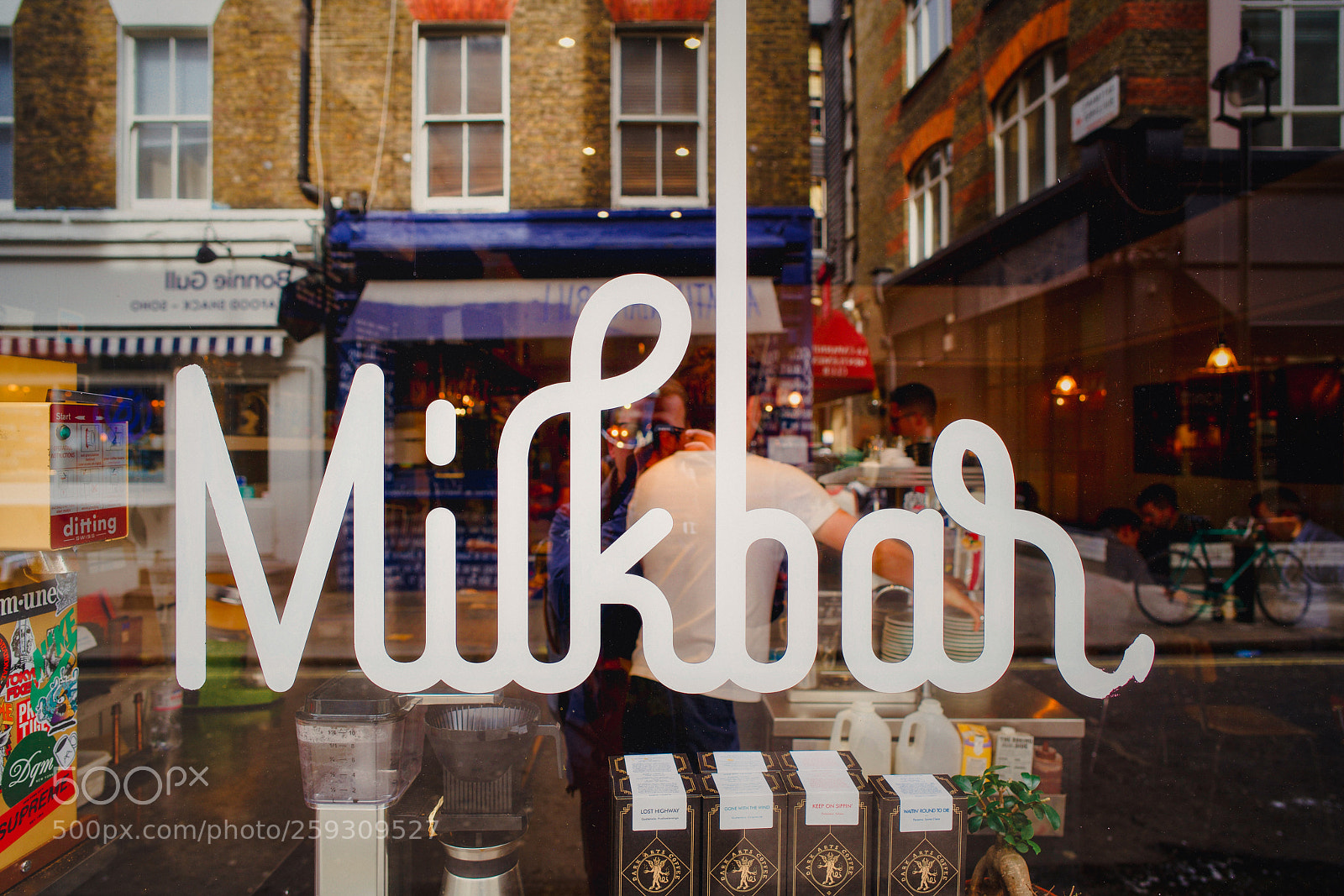 Sony a7R II sample photo. Soho milkbar photography