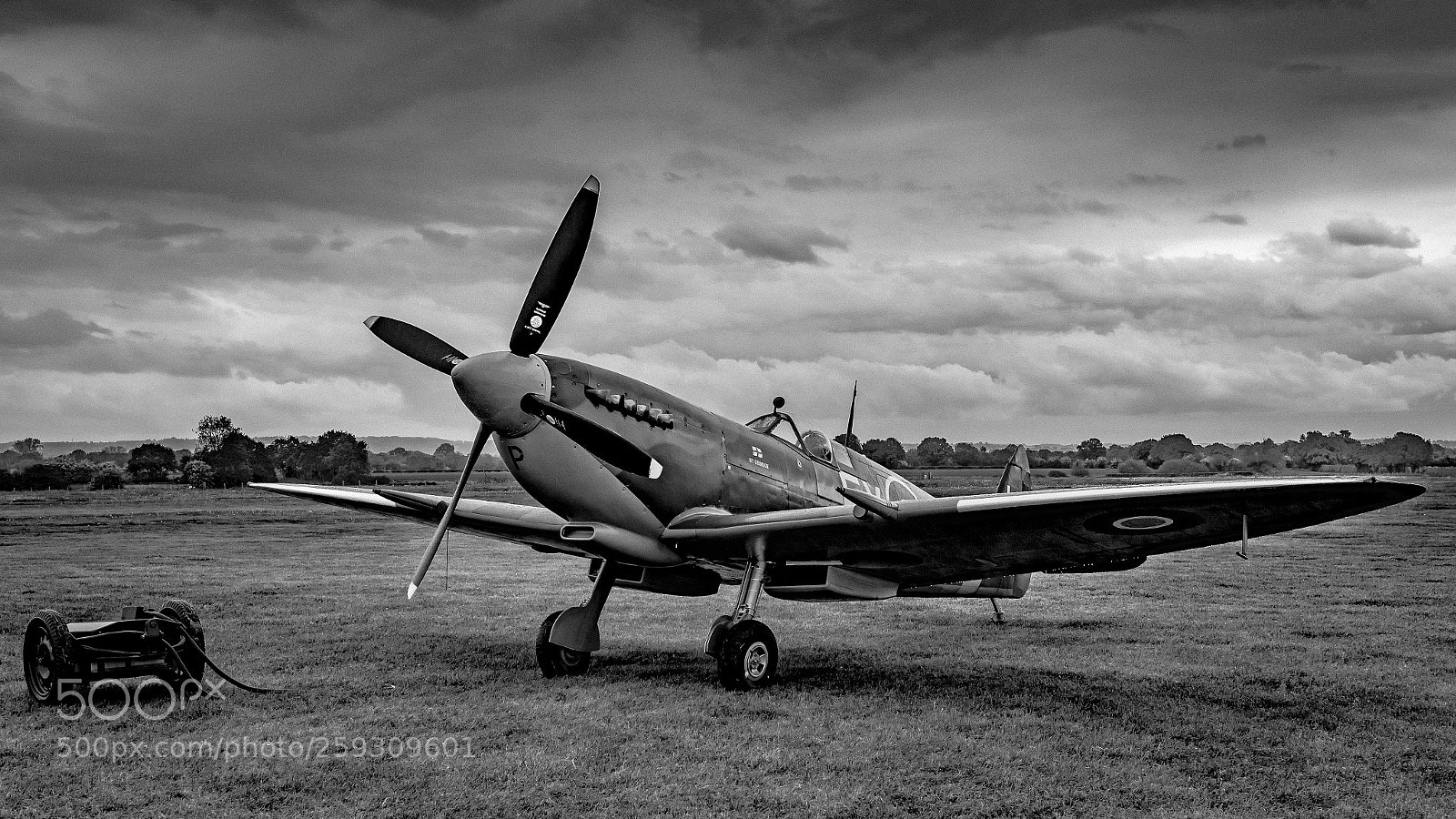 Nikon D5 sample photo. Air-to-air workshop photography