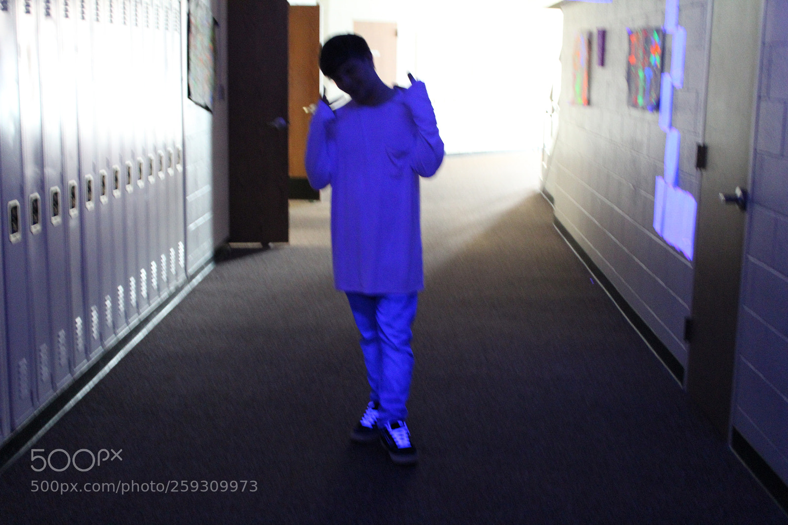 Canon EOS 1300D (EOS Rebel T6 / EOS Kiss X80) sample photo. Neon boi photography