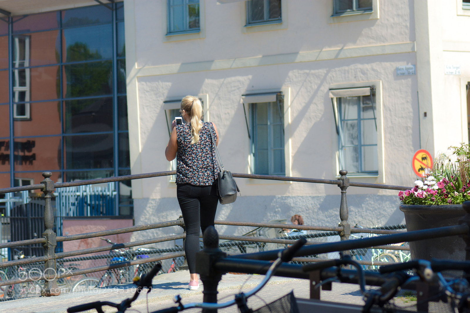 Nikon D7100 sample photo. This photographer is getting photography