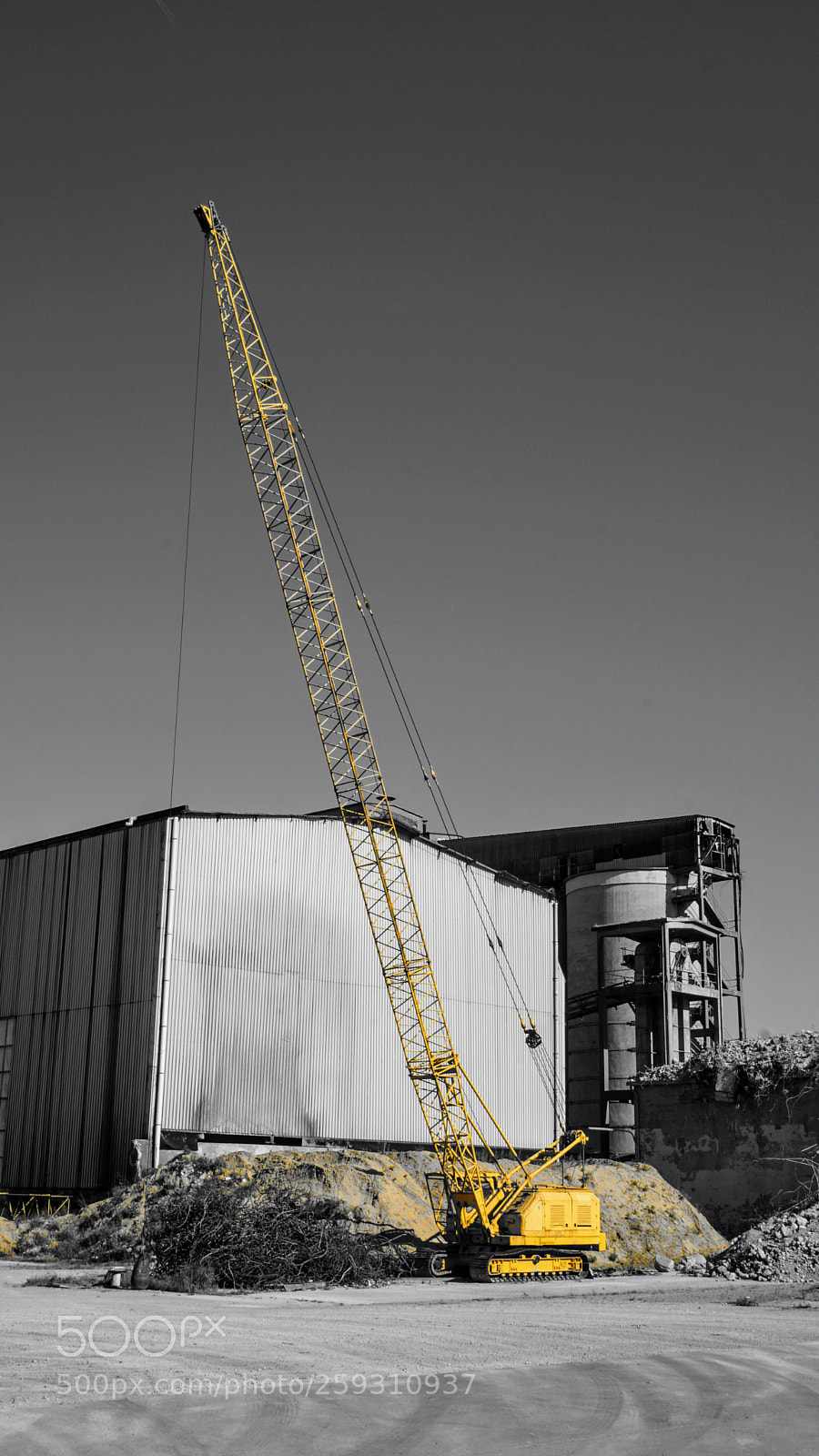 Sony a6000 sample photo. Demolition crane photography