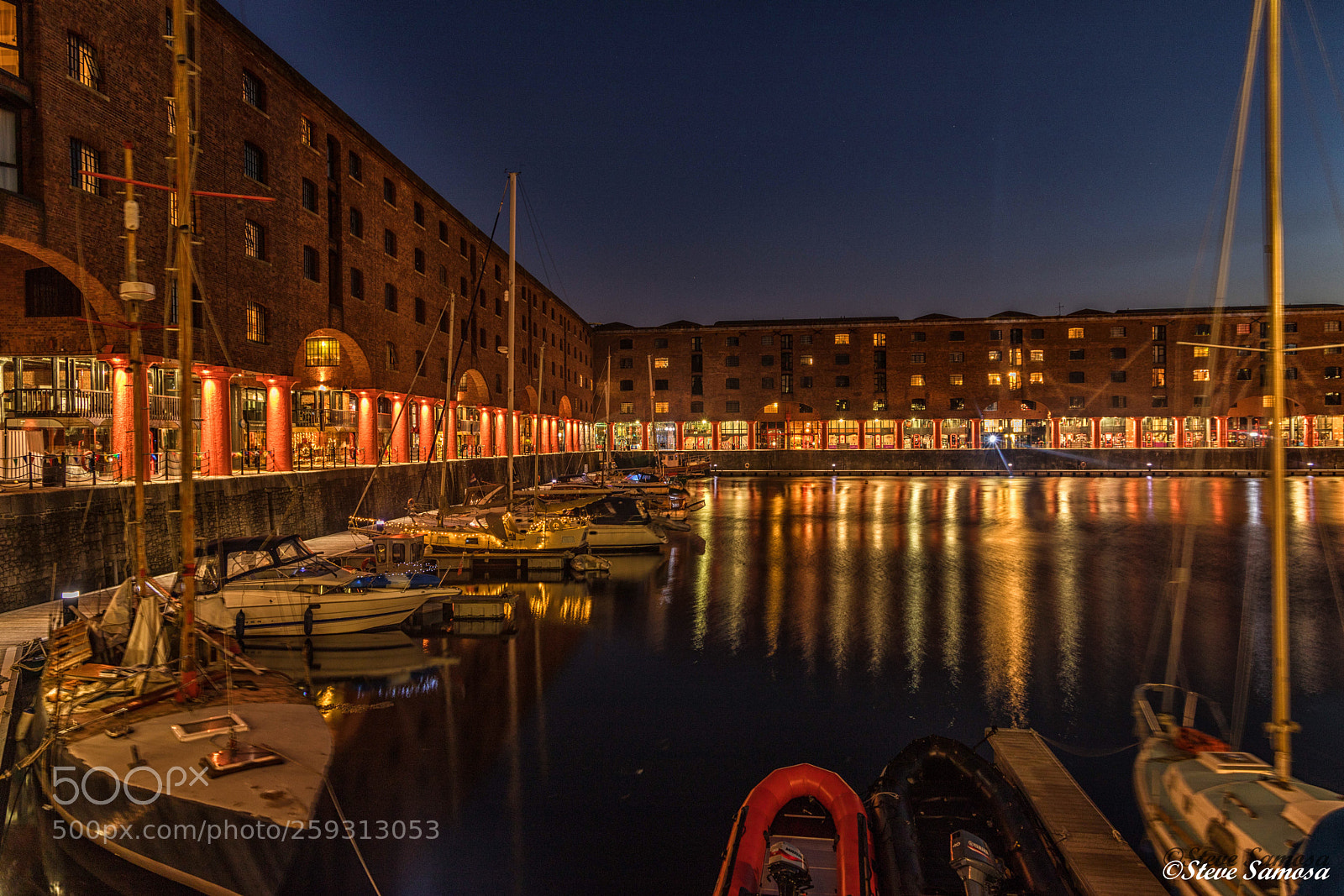 Canon EOS 6D Mark II sample photo. Albert dock liverpool  photography