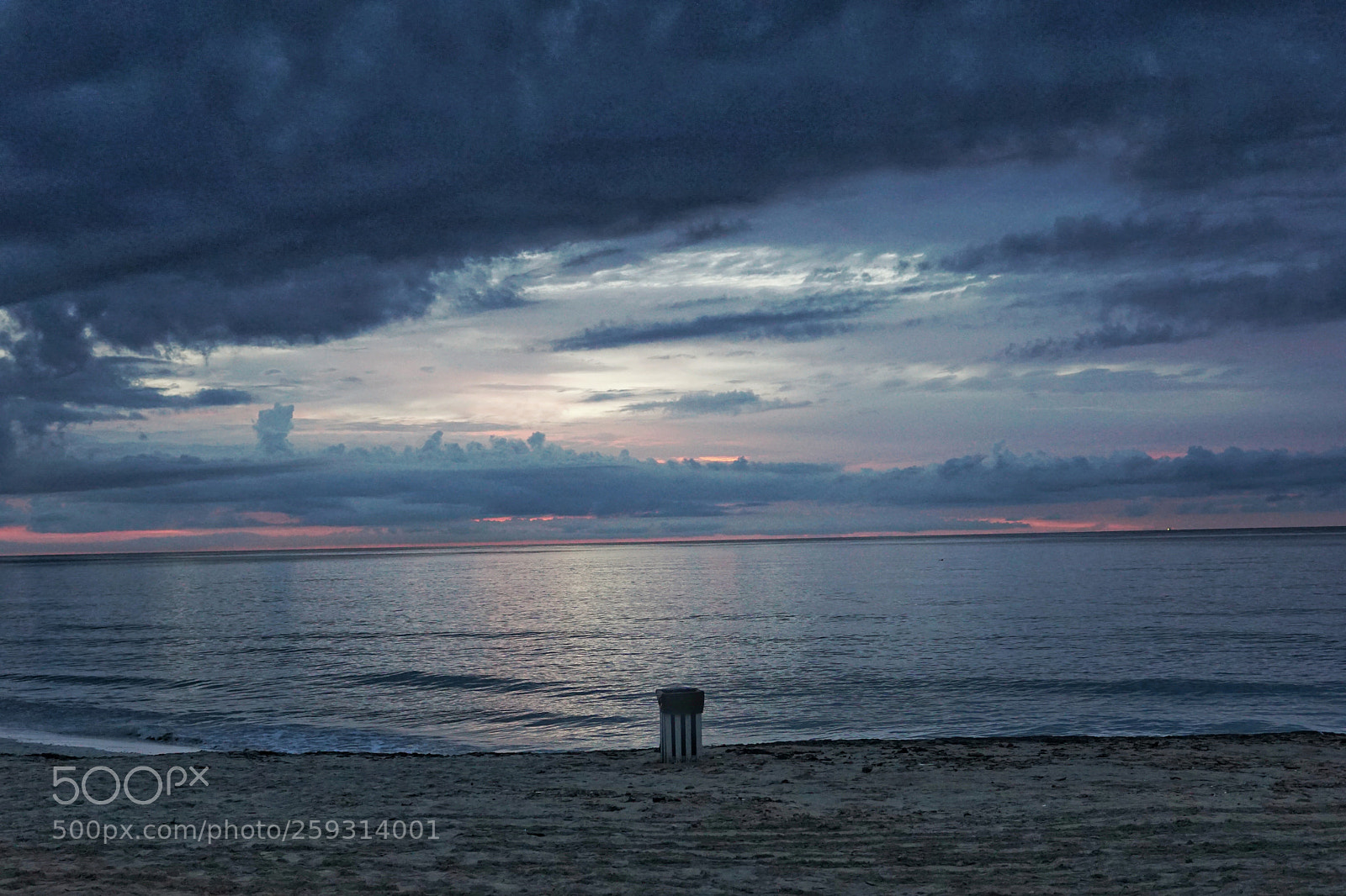 Sony a6000 sample photo. Lonely can photography