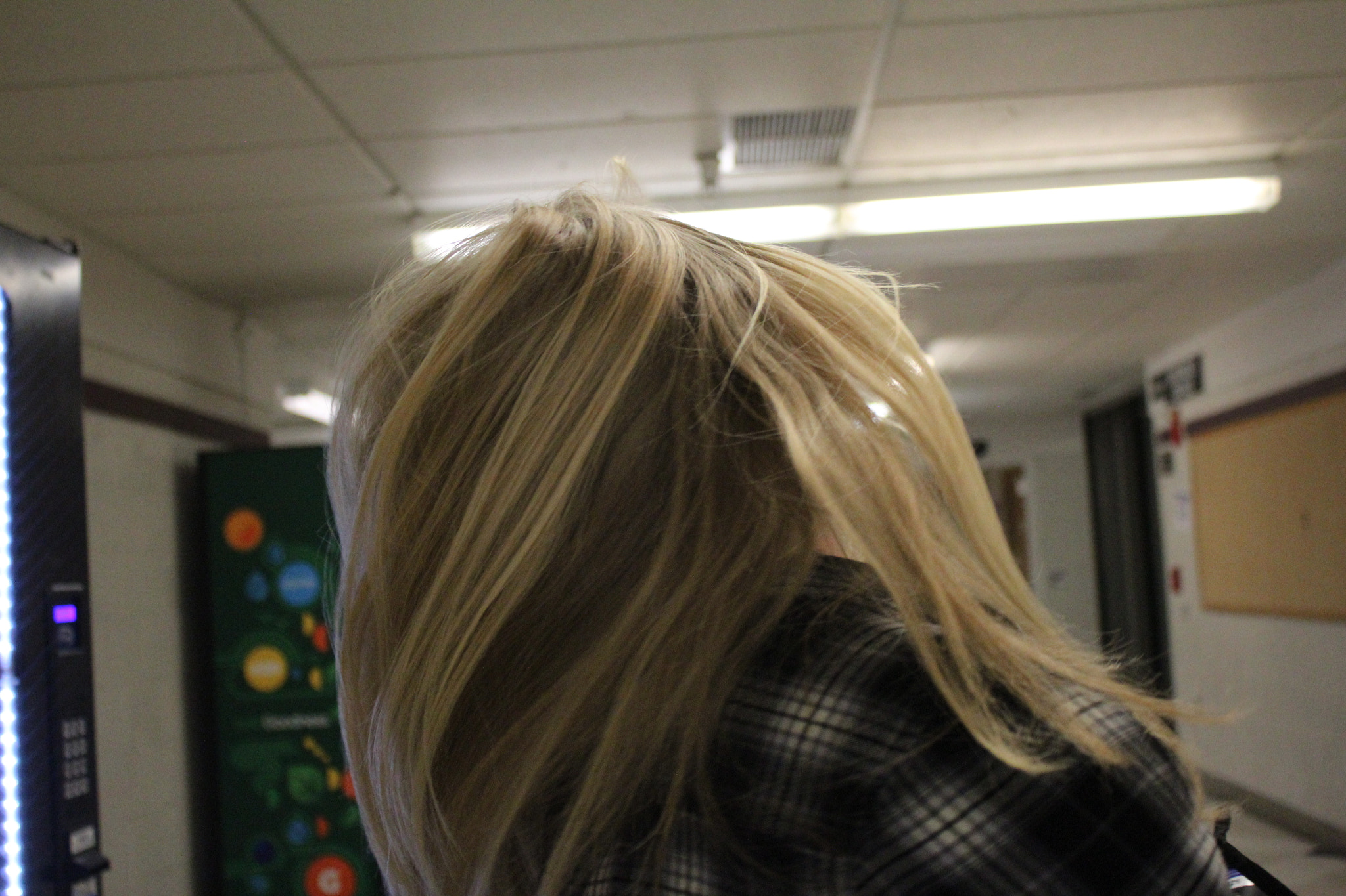 Canon EF-S 18-55mm F3.5-5.6 IS sample photo. Hair flip (mode dial project) photography