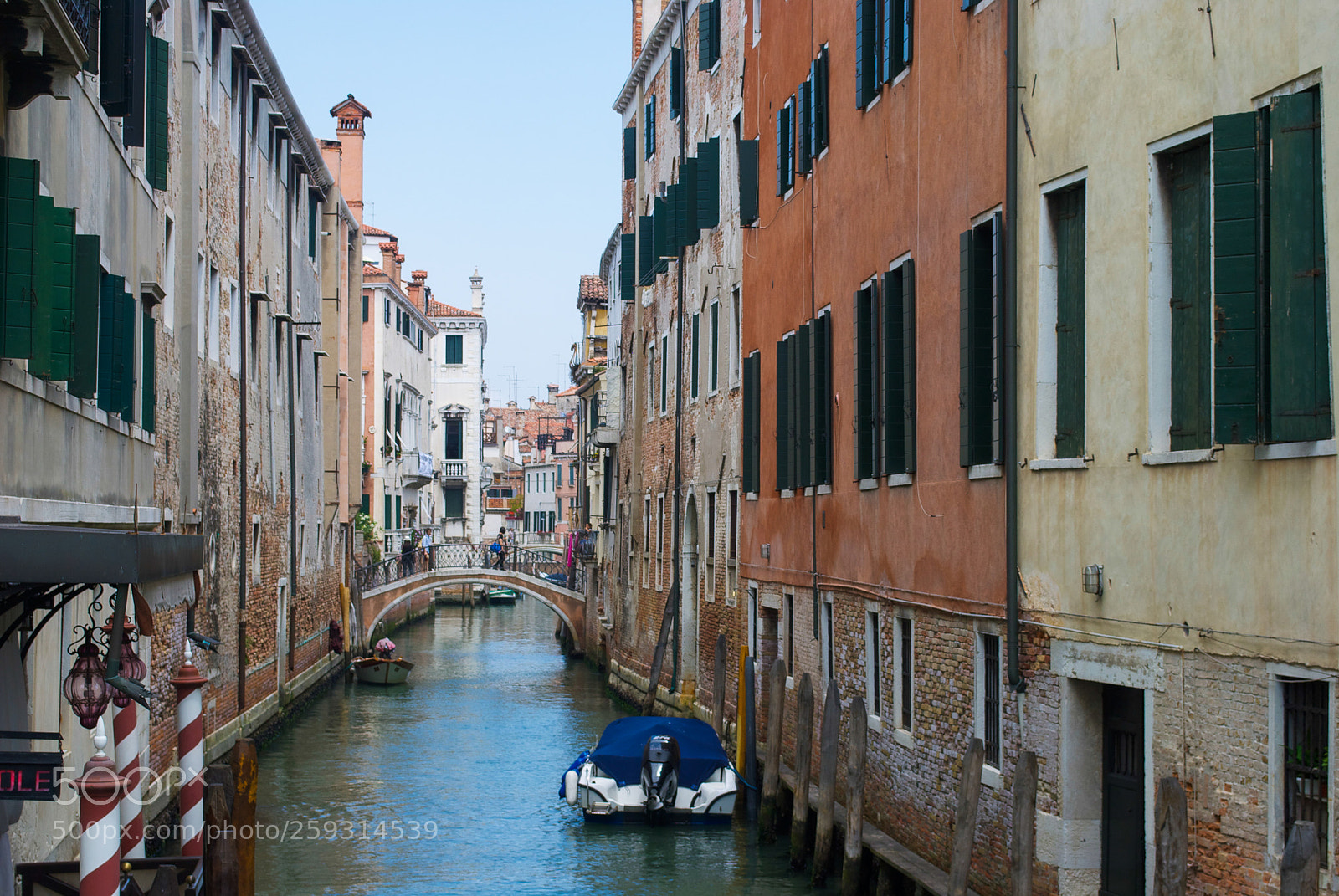Nikon D3000 sample photo. Le strade di venezia photography
