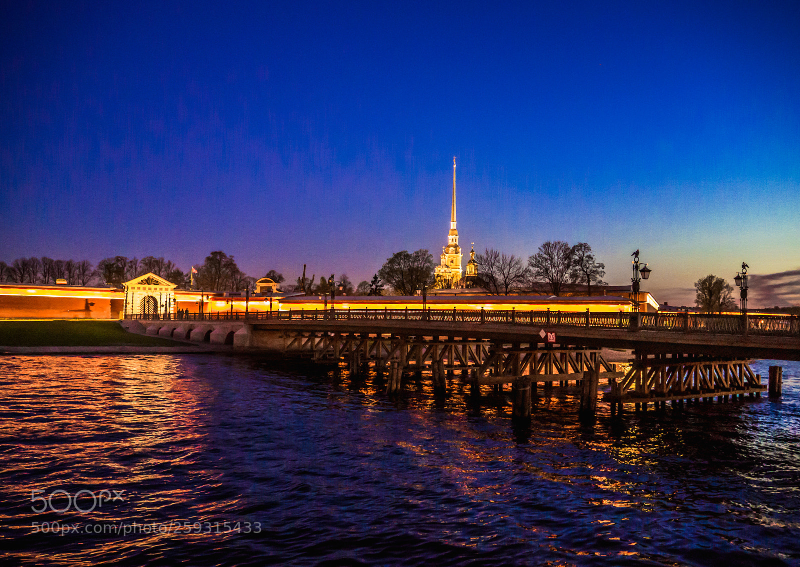 Olympus OM-D E-M10 II sample photo. Peter and paul fortress photography