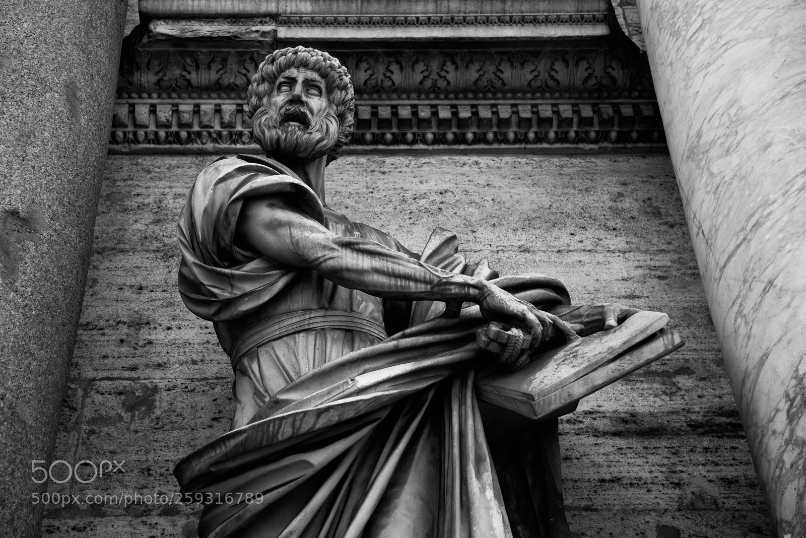 Nikon D750 sample photo. Statua photography