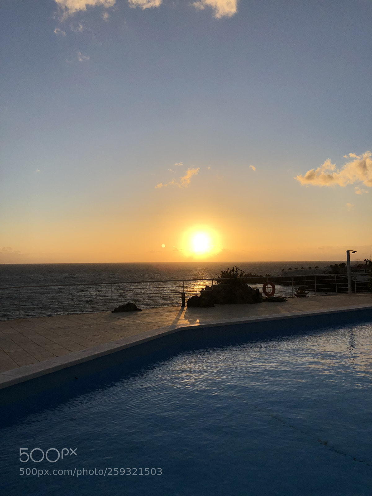 Apple iPhone X sample photo. Puesta de sol entre photography
