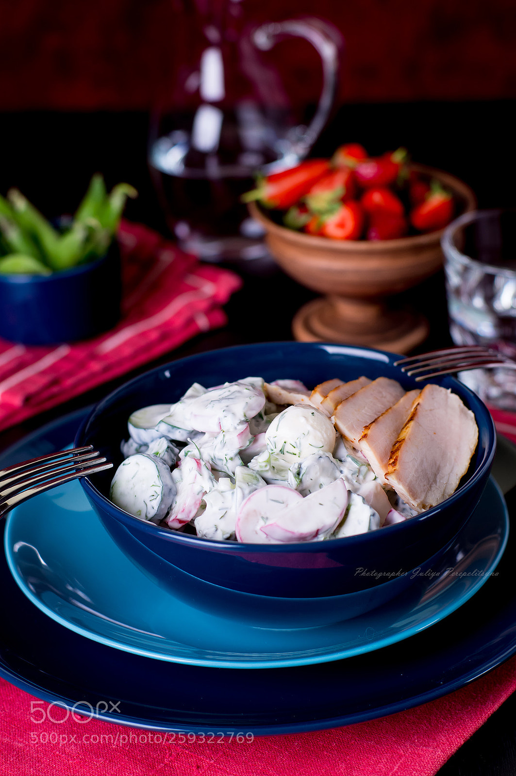 Sony SLT-A37 sample photo. Spring sadishes salad in photography